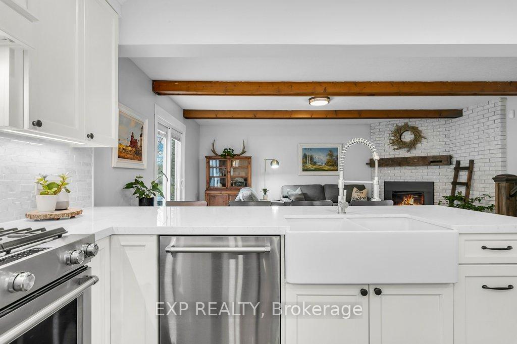 Photo 8 of 6566 Concession 4 Road, Puslinch, Rural Puslinch West — HOMEH