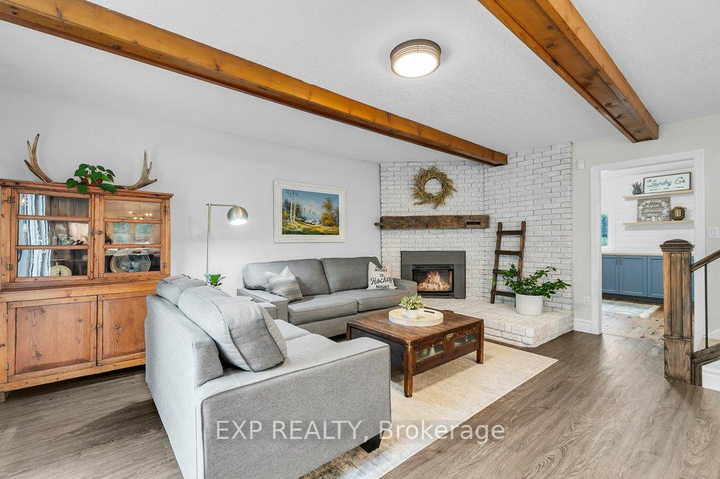 Photo 12 of 6566 Concession 4 Road, Puslinch, Rural Puslinch West — HOMEH