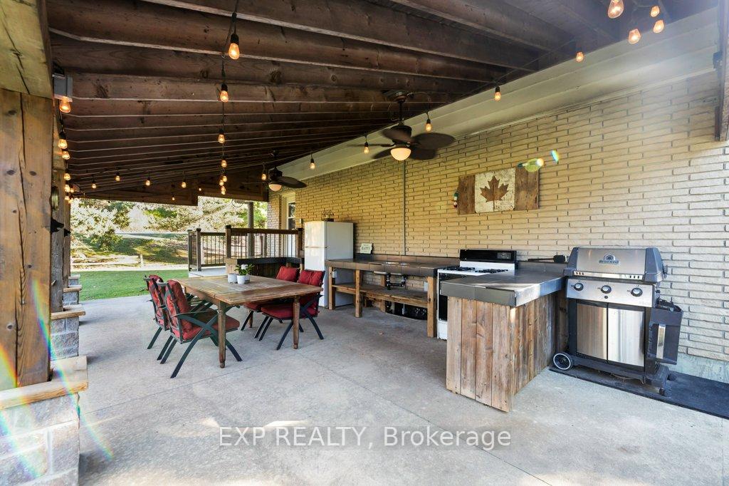 Photo 32 of 6566 Concession 4 Road, Puslinch, Rural Puslinch West — HOMEH
