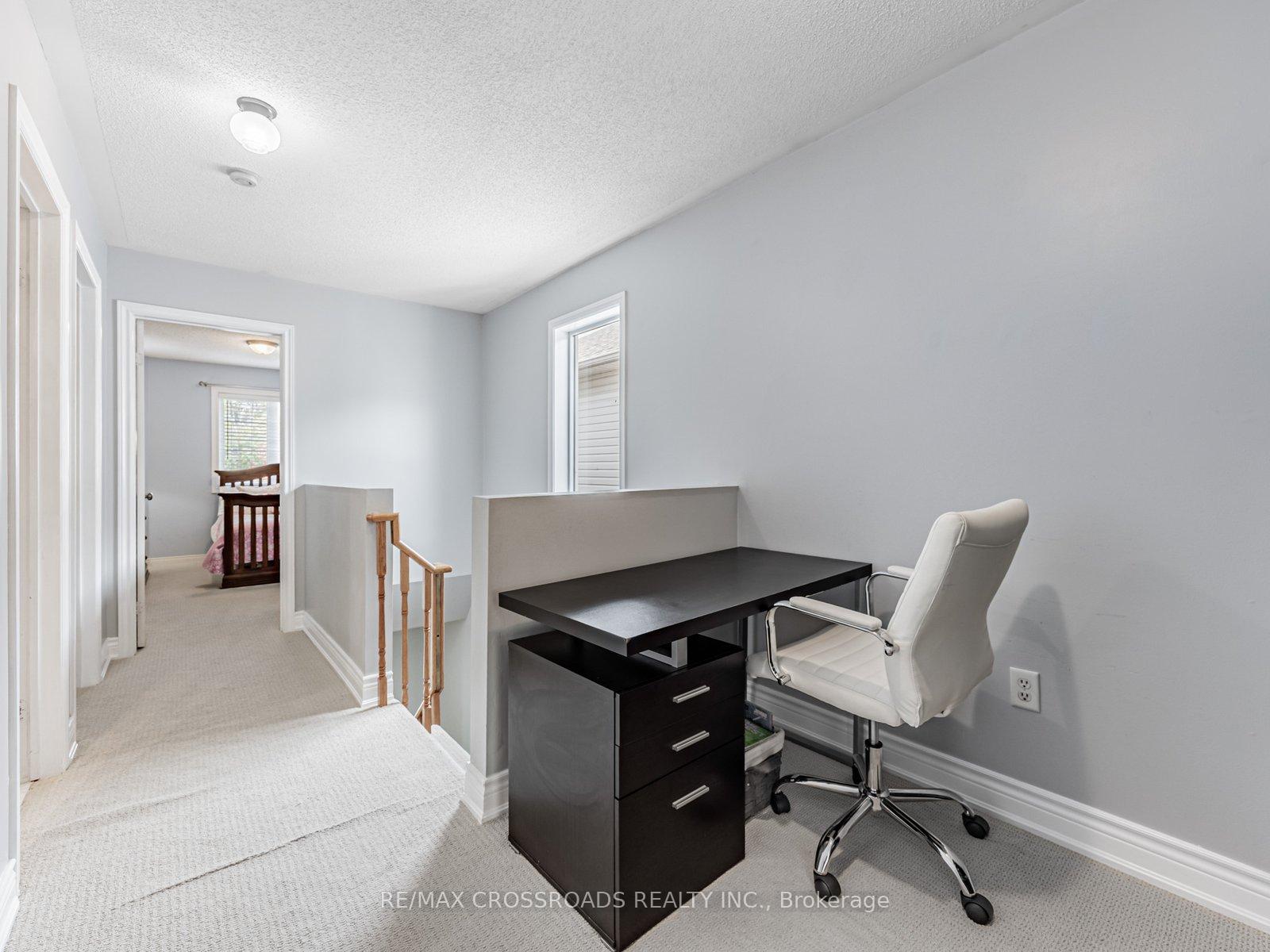 Photo 22 of 432 Sparrow Circle, Pickering, Highbush — HOMEH