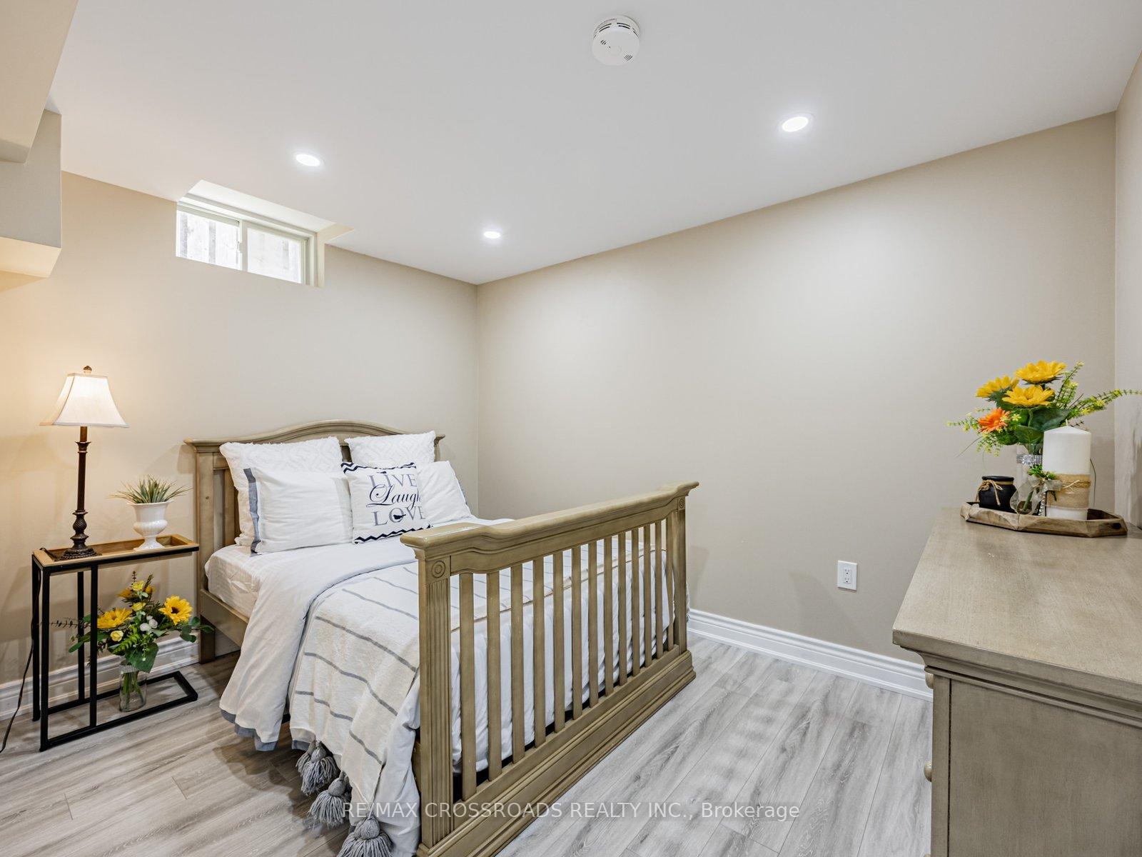 Photo 24 of 432 Sparrow Circle, Pickering, Highbush — HOMEH