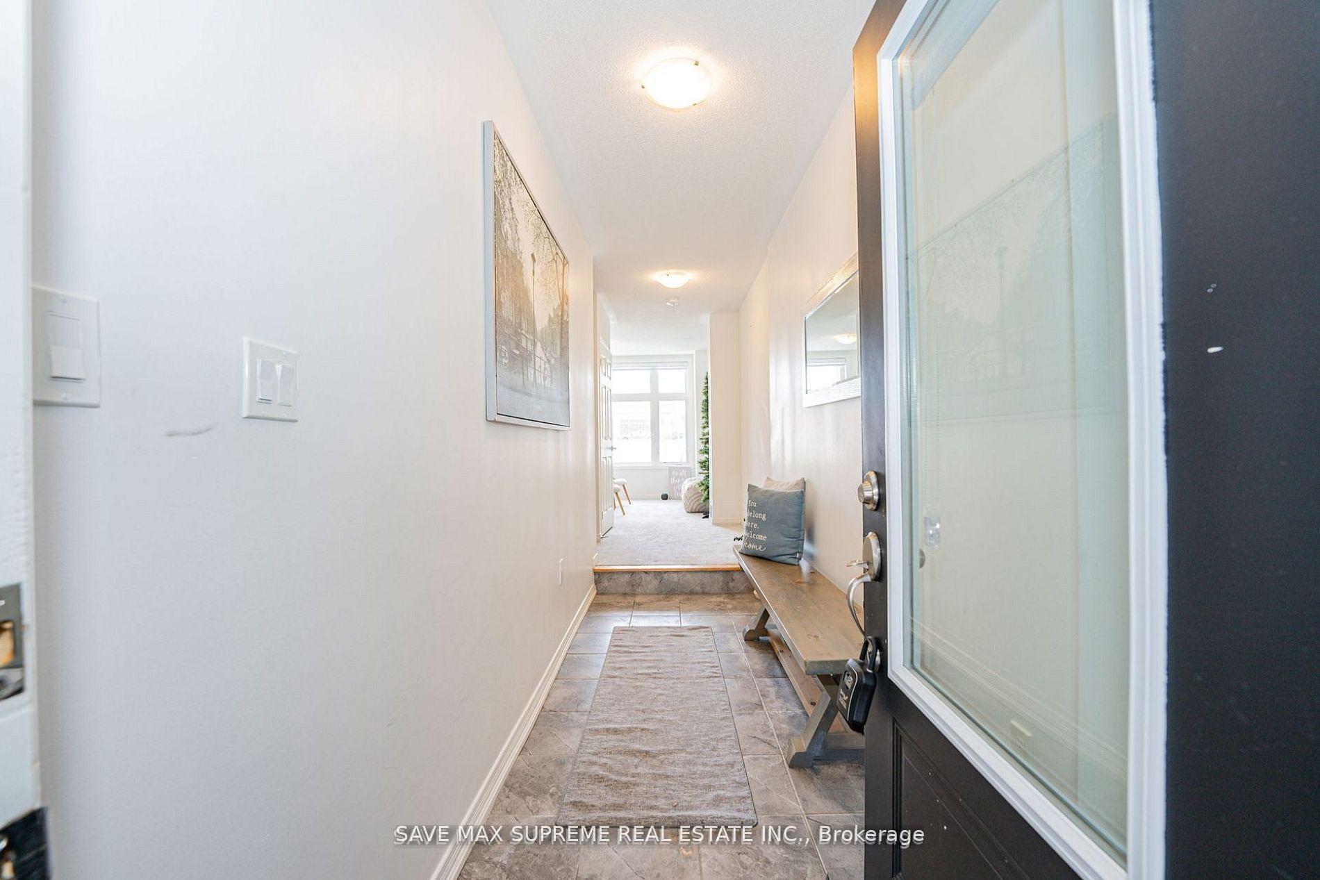 Photo 3 of 1397 Coral Springs Path, Oshawa, Taunton — HOMEH