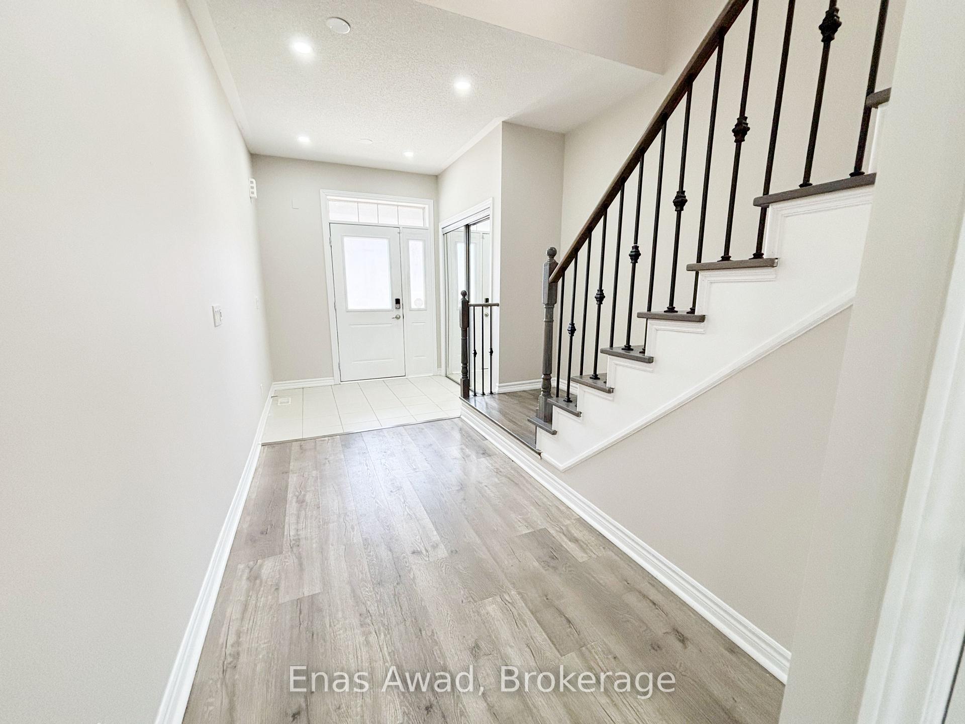 Photo 2 of 2375 Dobbinton Street, Oshawa, Windfields — HOMEH