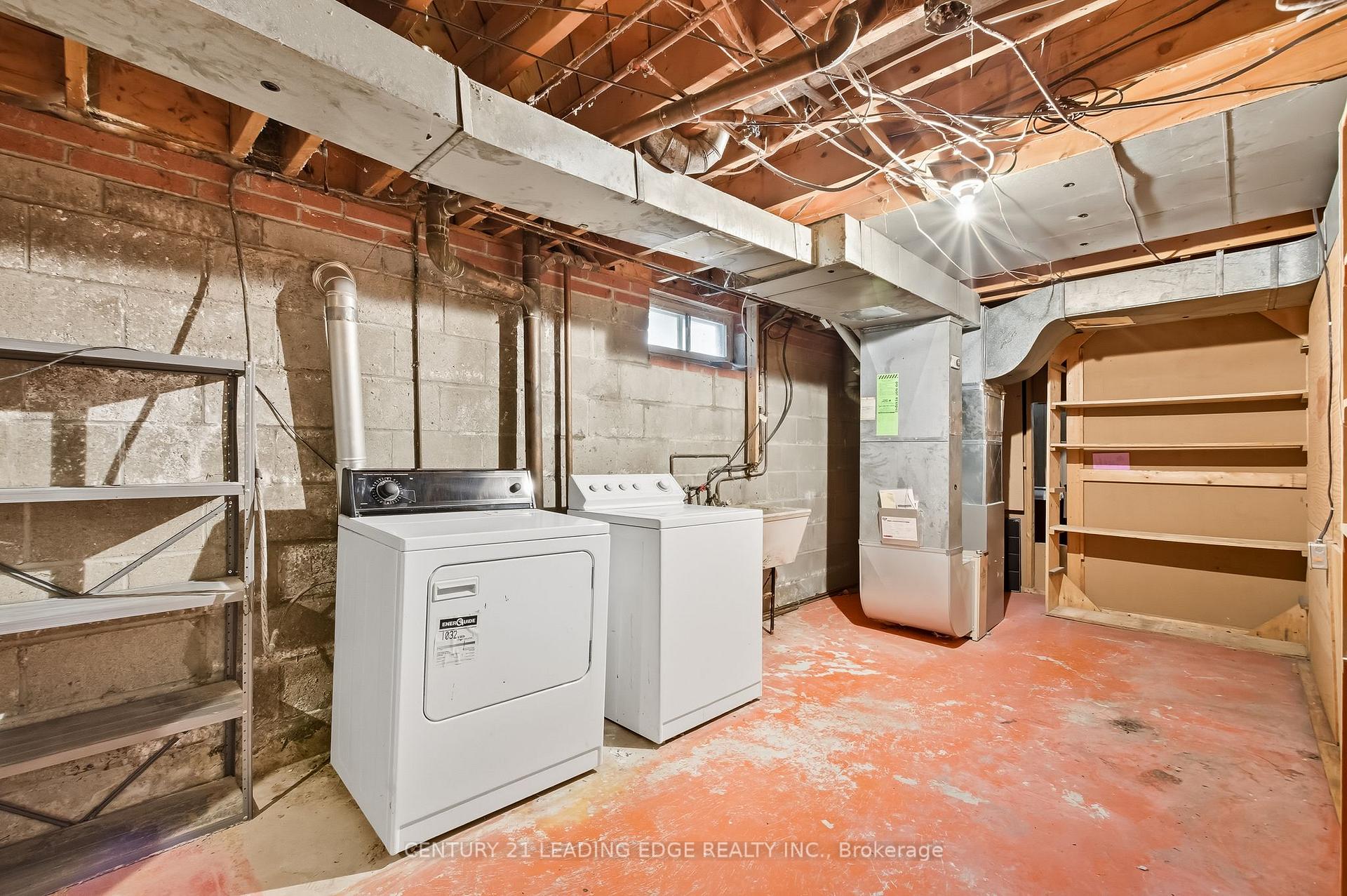 Photo 31 of 926 Marinet Crescent, Pickering, West Shore — HOMEH