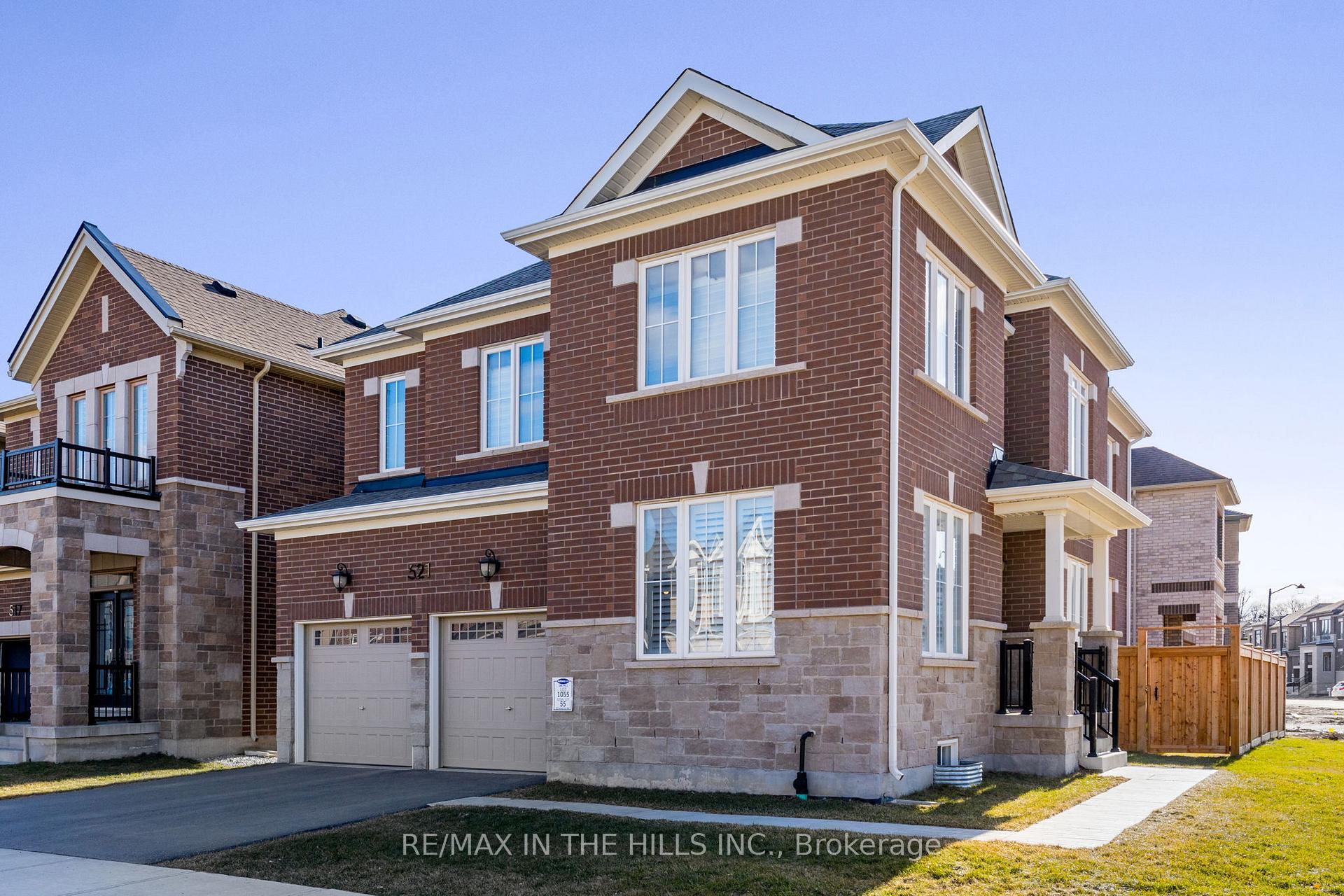 Photo 2 of 521 Kennedy Circle W, Milton, Cobban — HOMEH