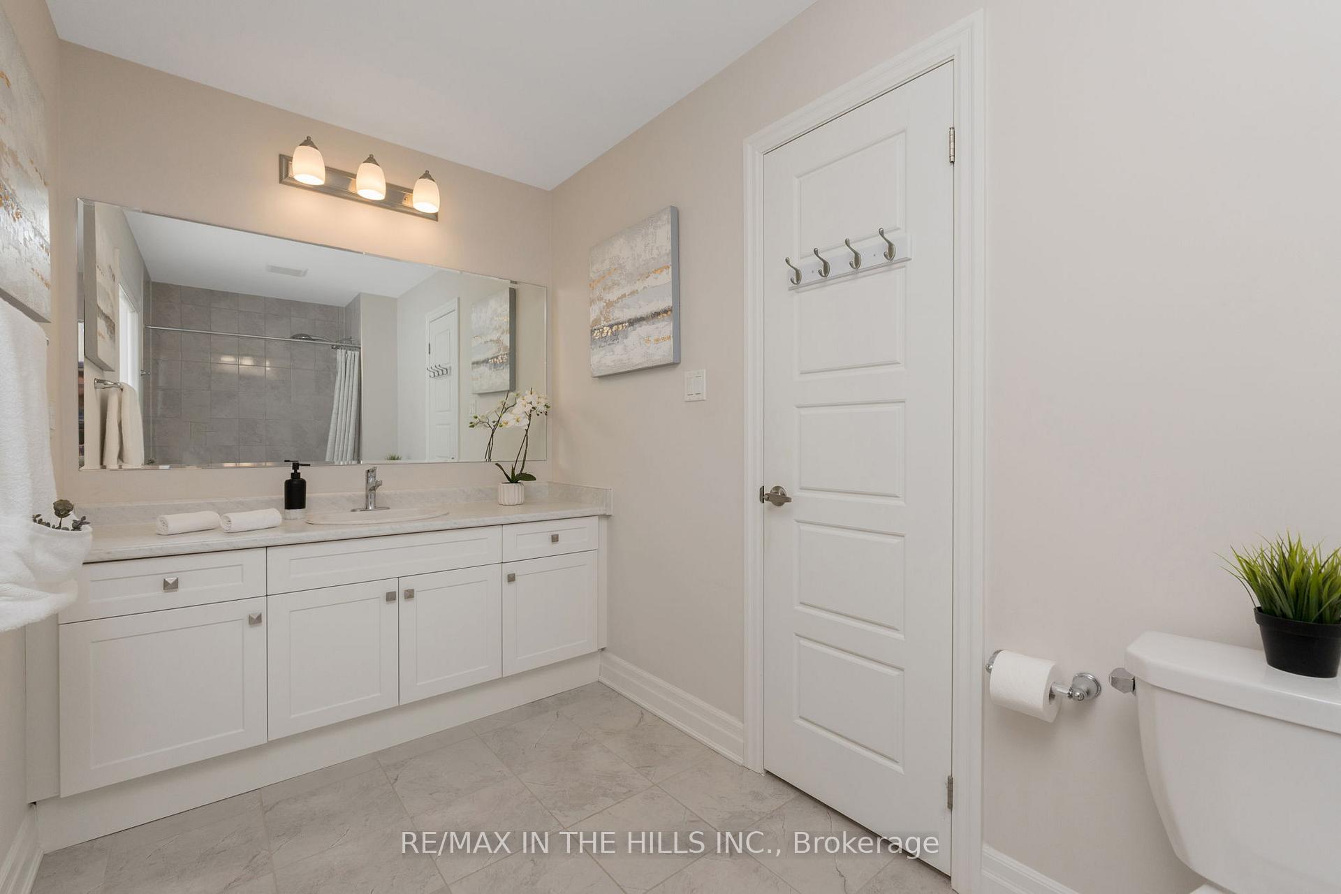 Photo 28 of 521 Kennedy Circle W, Milton, Cobban — HOMEH