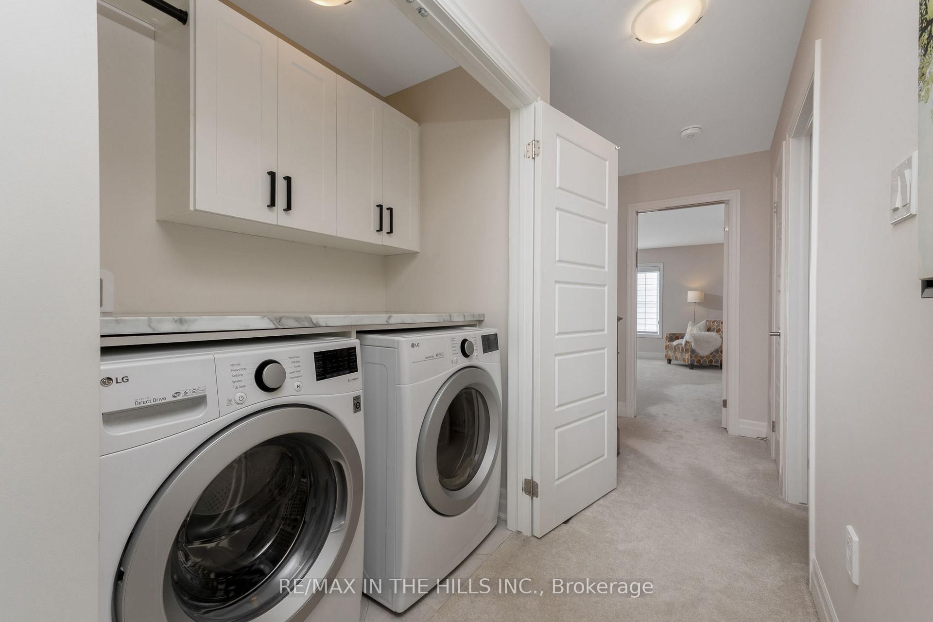 Photo 37 of 521 Kennedy Circle W, Milton, Cobban — HOMEH