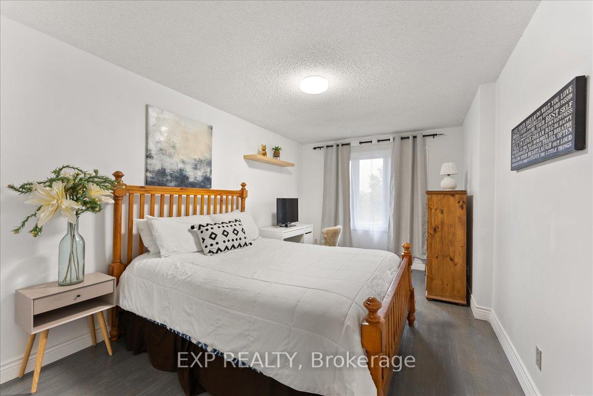 Photo 32 of 1391 Ferncliff Circle, Pickering, Liverpool — HOMEH