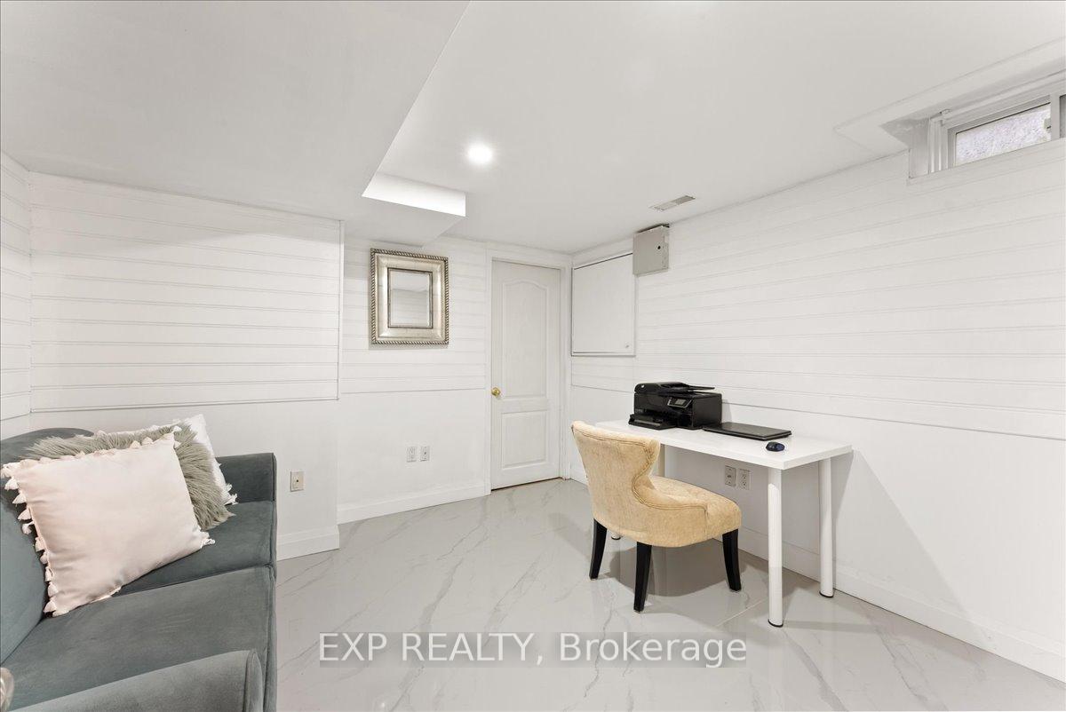 Photo 38 of 1391 Ferncliff Circle, Pickering, Liverpool — HOMEH