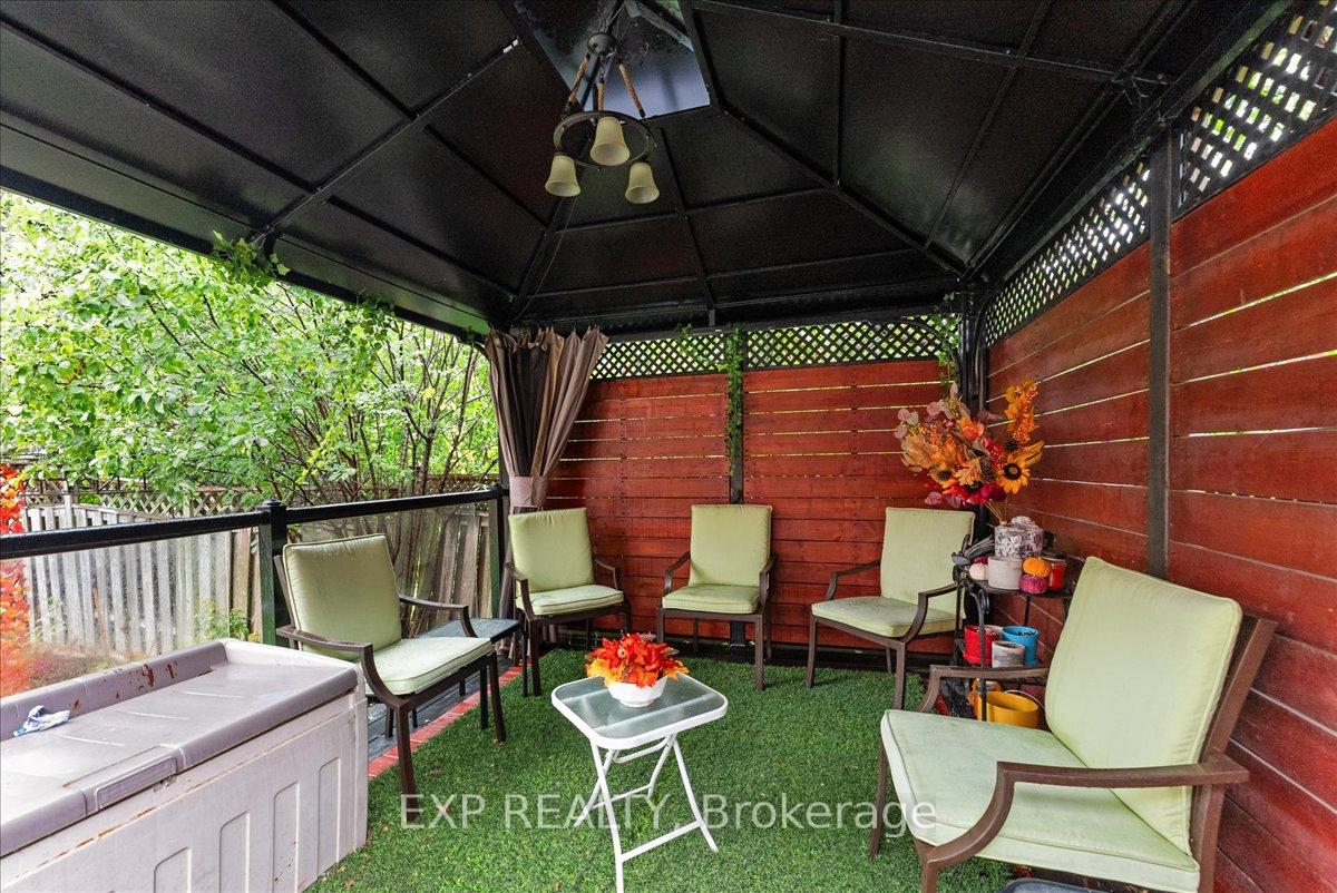 Photo 46 of 1391 Ferncliff Circle, Pickering, Liverpool — HOMEH