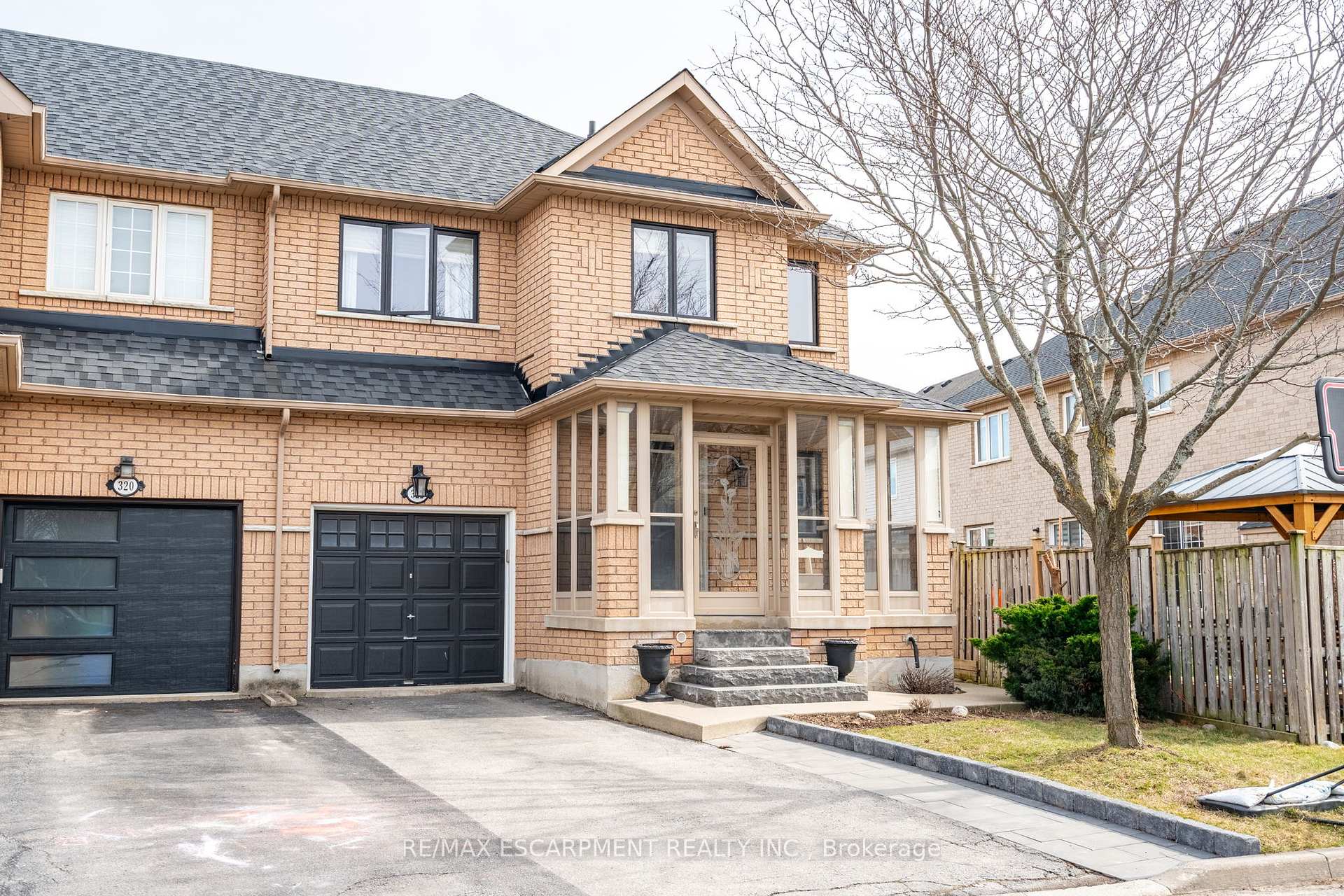Front of 322 Fasken Court