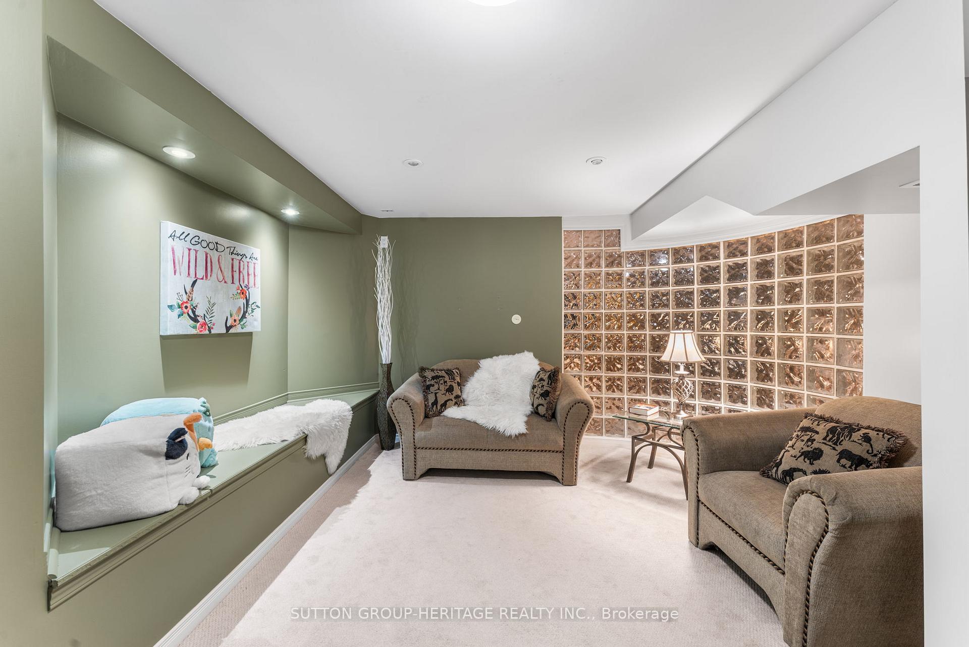 Photo 37 of 2300 Abbott Crescent, Pickering, Brock Ridge — HOMEH