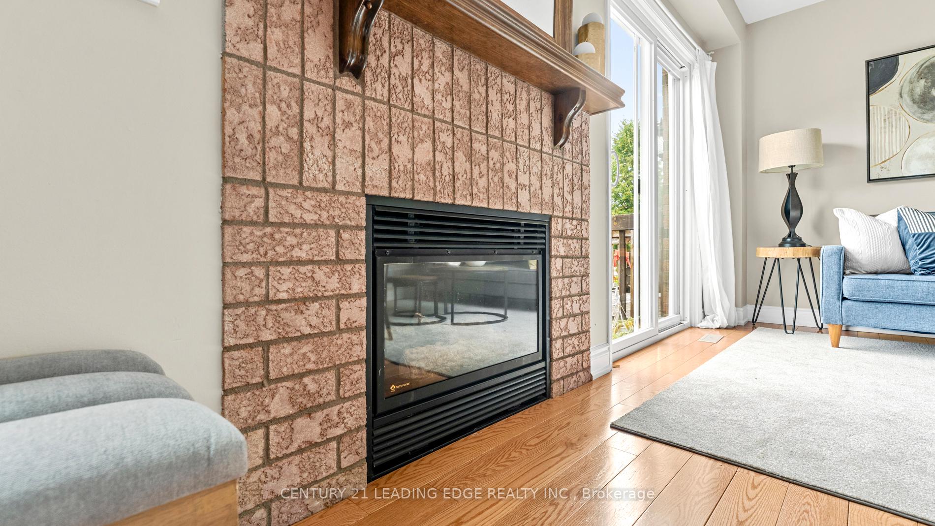 Photo 6 of 330 Sparrow Circle, Pickering, Highbush — HOMEH