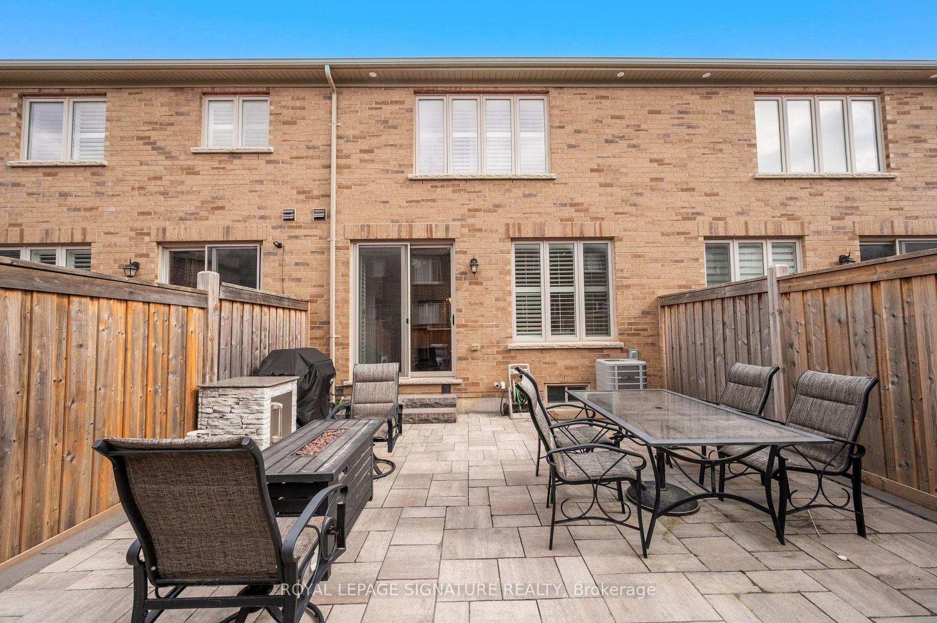 Photo 33 of 15 Heaven Crescent, Milton, Ford — HOMEH