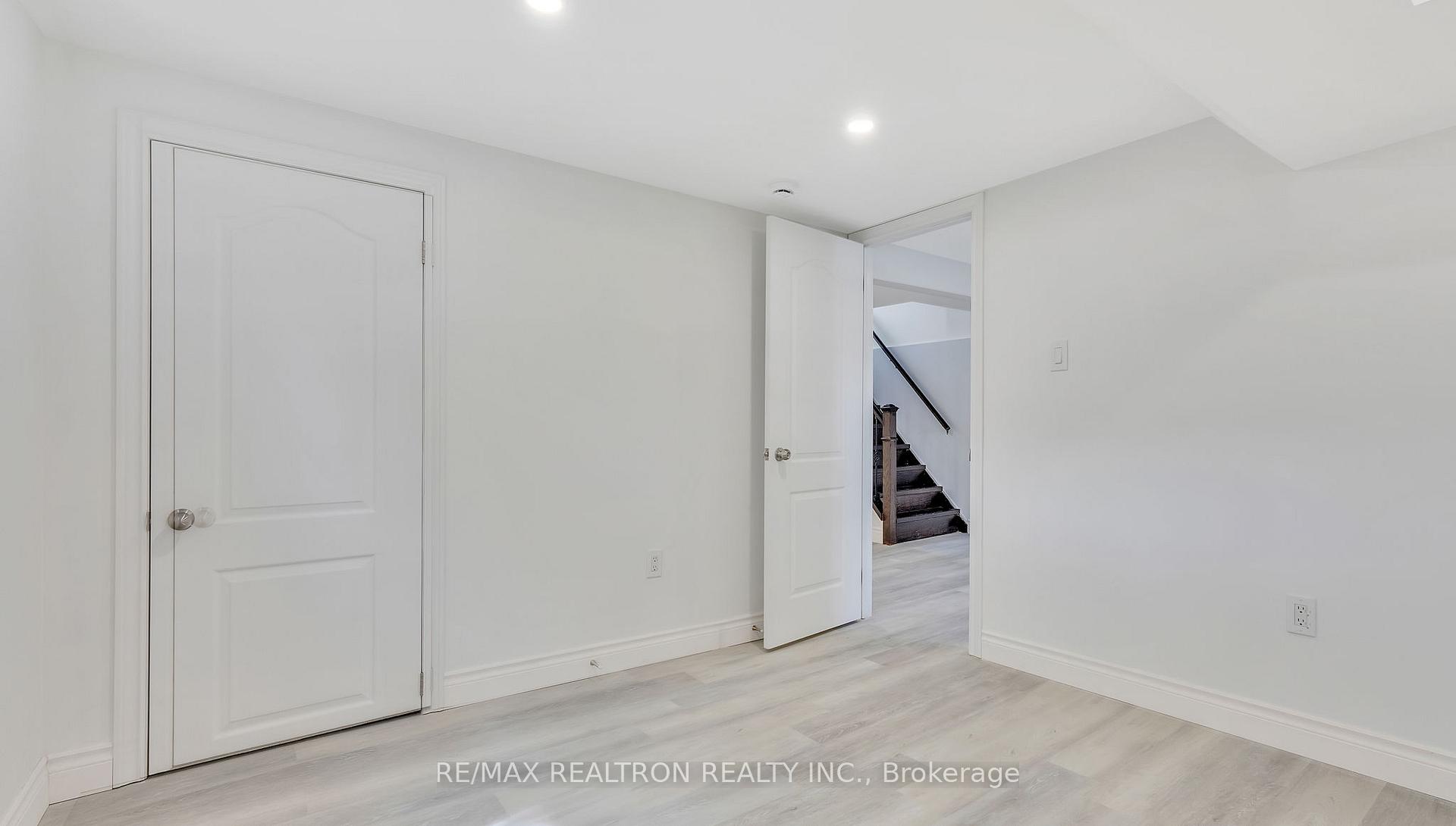 Photo 13 of Unit Basement, 898 Modlin Road, Pickering, Bay Ridges — HOMEH