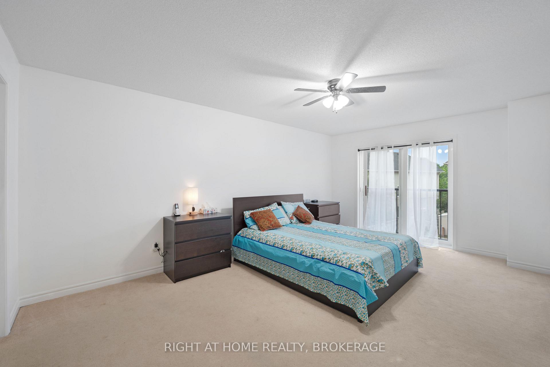 Photo 15 of 1528 Avonmore Square N, Pickering, Town Centre — HOMEH