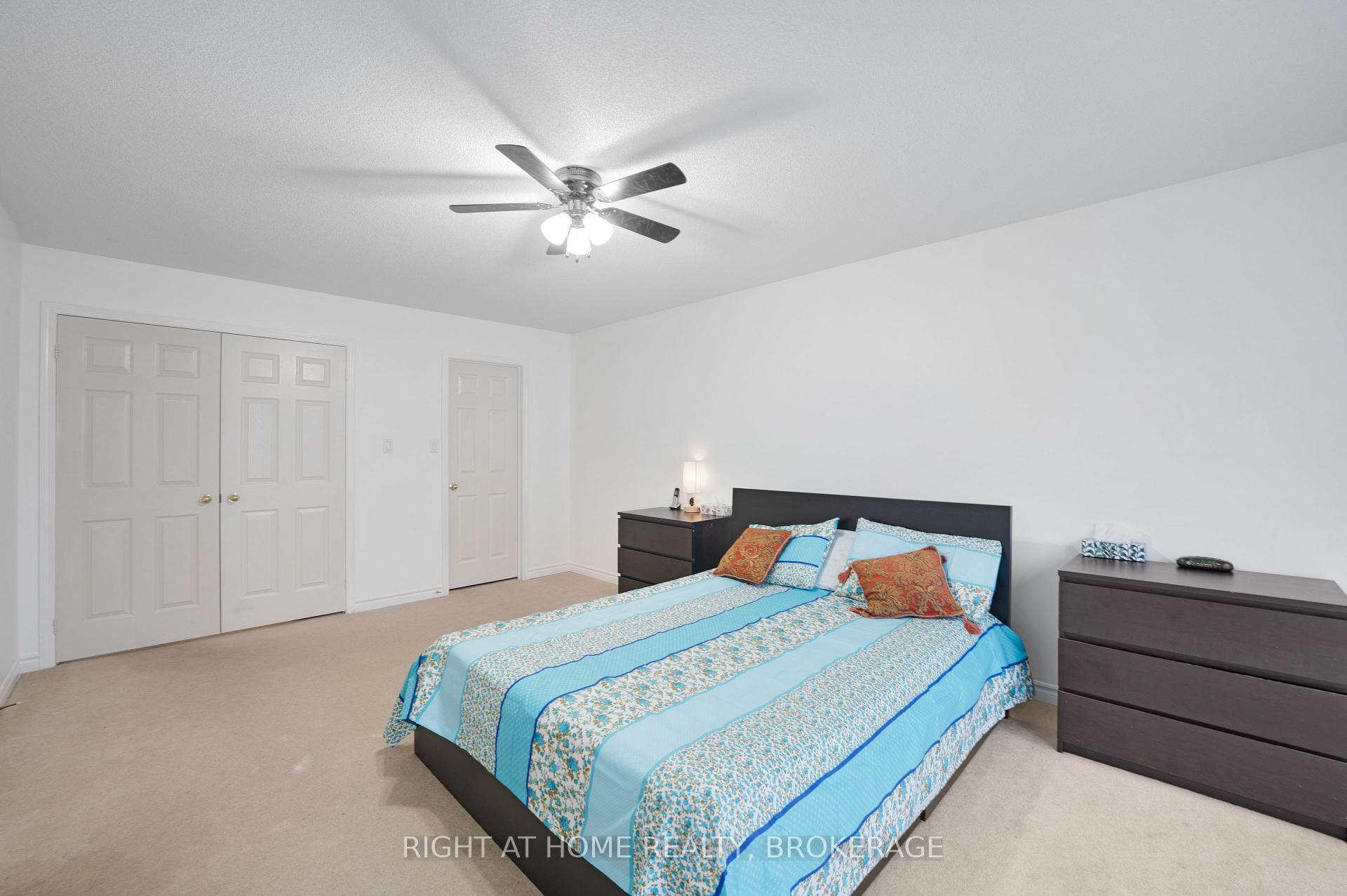 Photo 16 of 1528 Avonmore Square N, Pickering, Town Centre — HOMEH