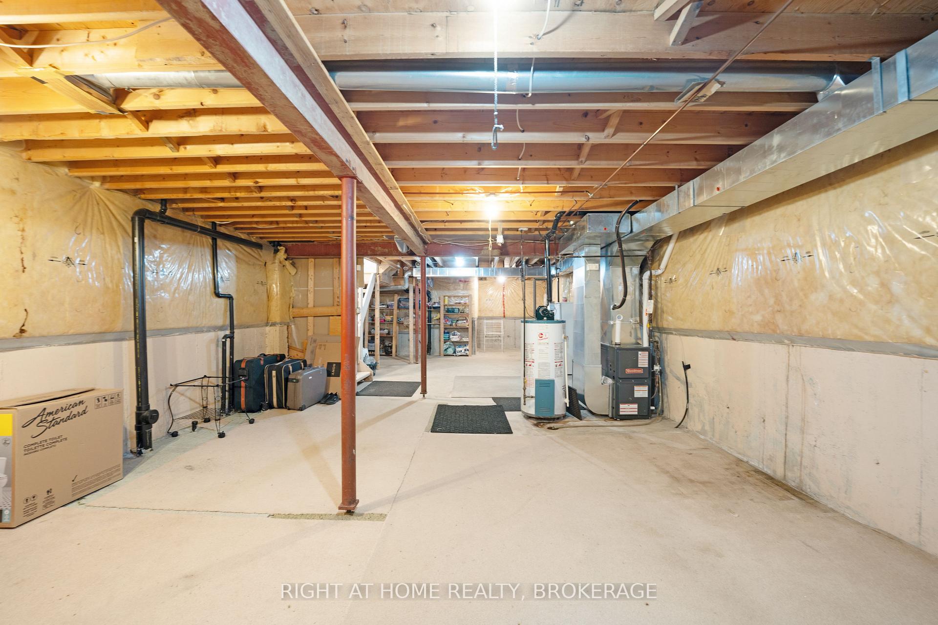 Photo 23 of 1528 Avonmore Square N, Pickering, Town Centre — HOMEH