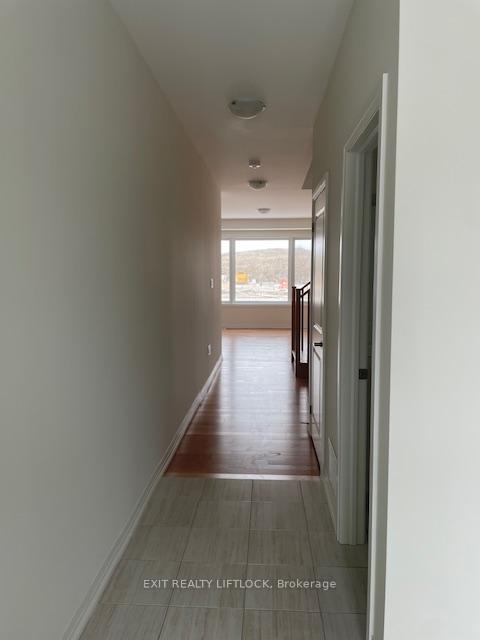 Photo 2 of 815 Griffin Trail, Peterborough, Monaghan Ward 2 — HOMEH