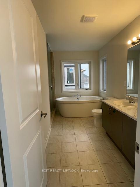 Photo 12 of 815 Griffin Trail, Peterborough, Monaghan Ward 2 — HOMEH