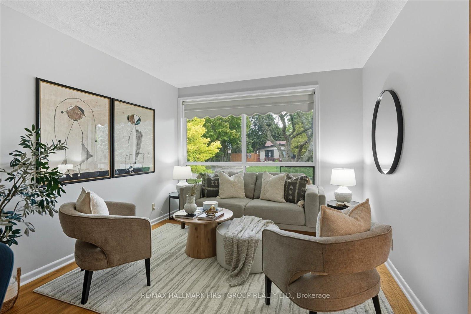 Photo 3 of 848 Bem Avenue, Pickering, Bay Ridges — HOMEH