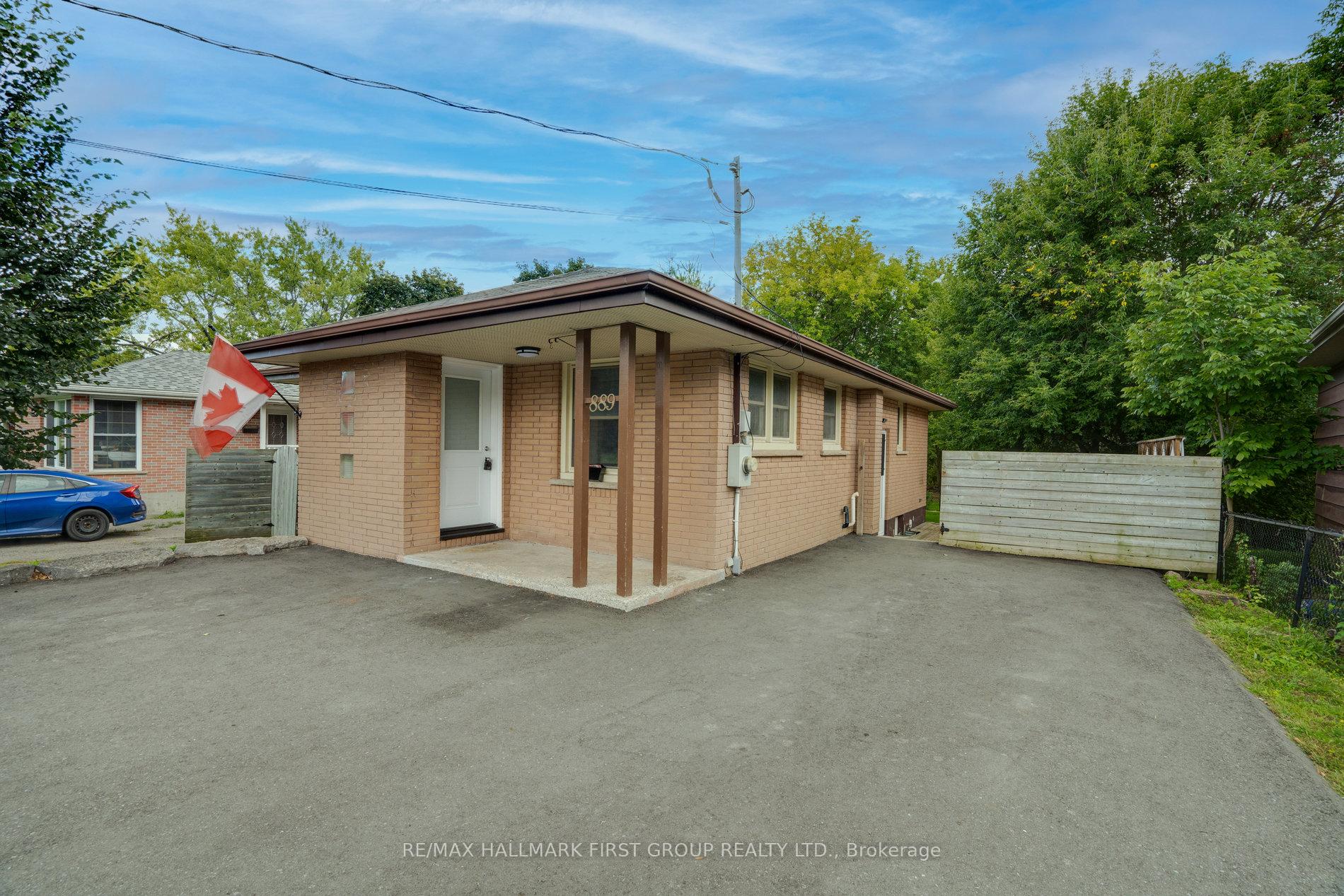 Photo 1 of Unit BSMT, 889 Fairbairn Street, Peterborough, Northcrest Ward 5 — HOMEH