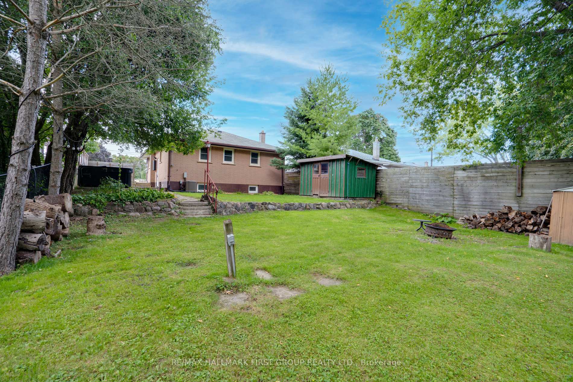 Photo 12 of Unit BSMT, 889 Fairbairn Street, Peterborough, Northcrest Ward 5 — HOMEH