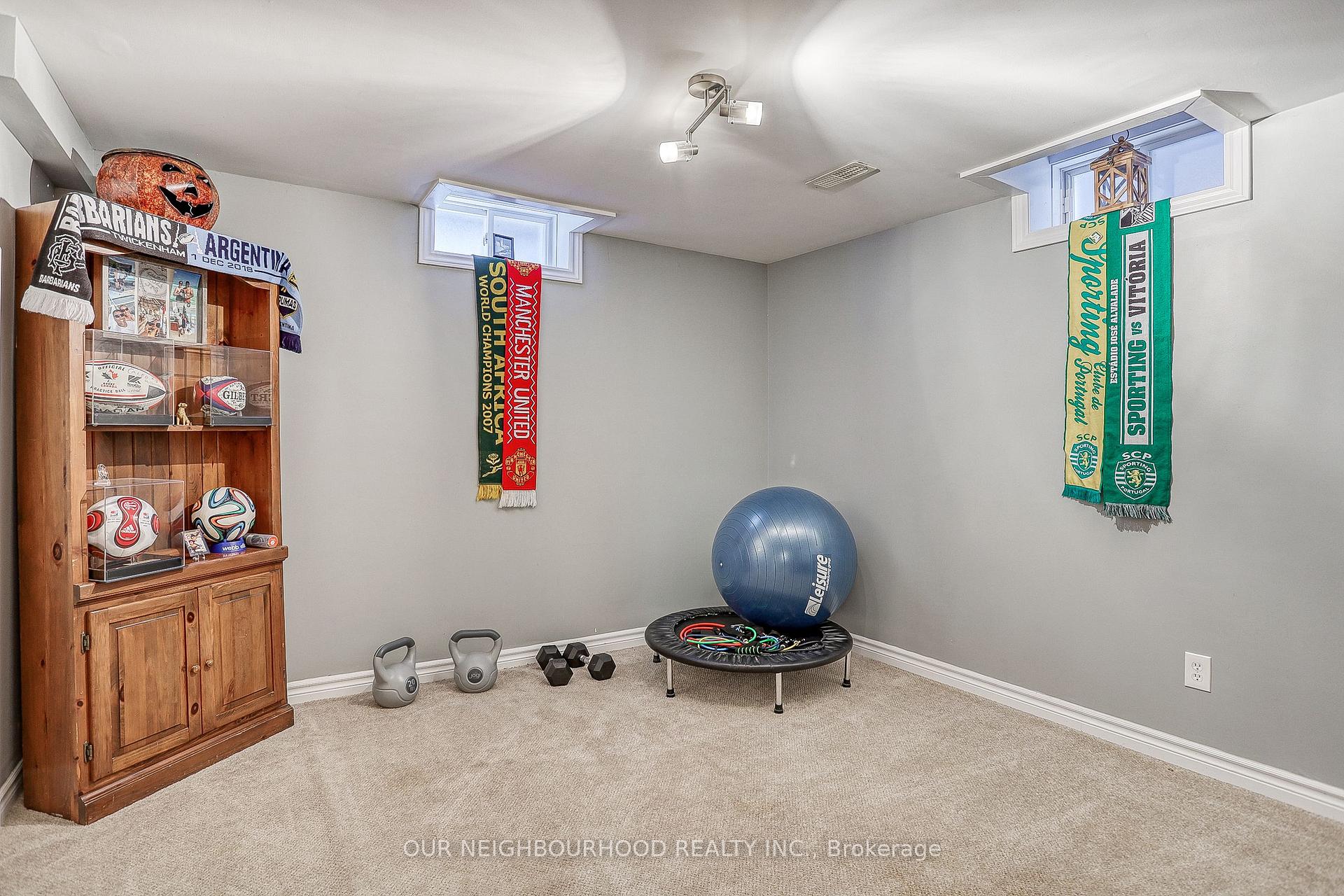Photo 8 of 1152 Glenbourne Drive, Oshawa, Pinecrest — HOMEH