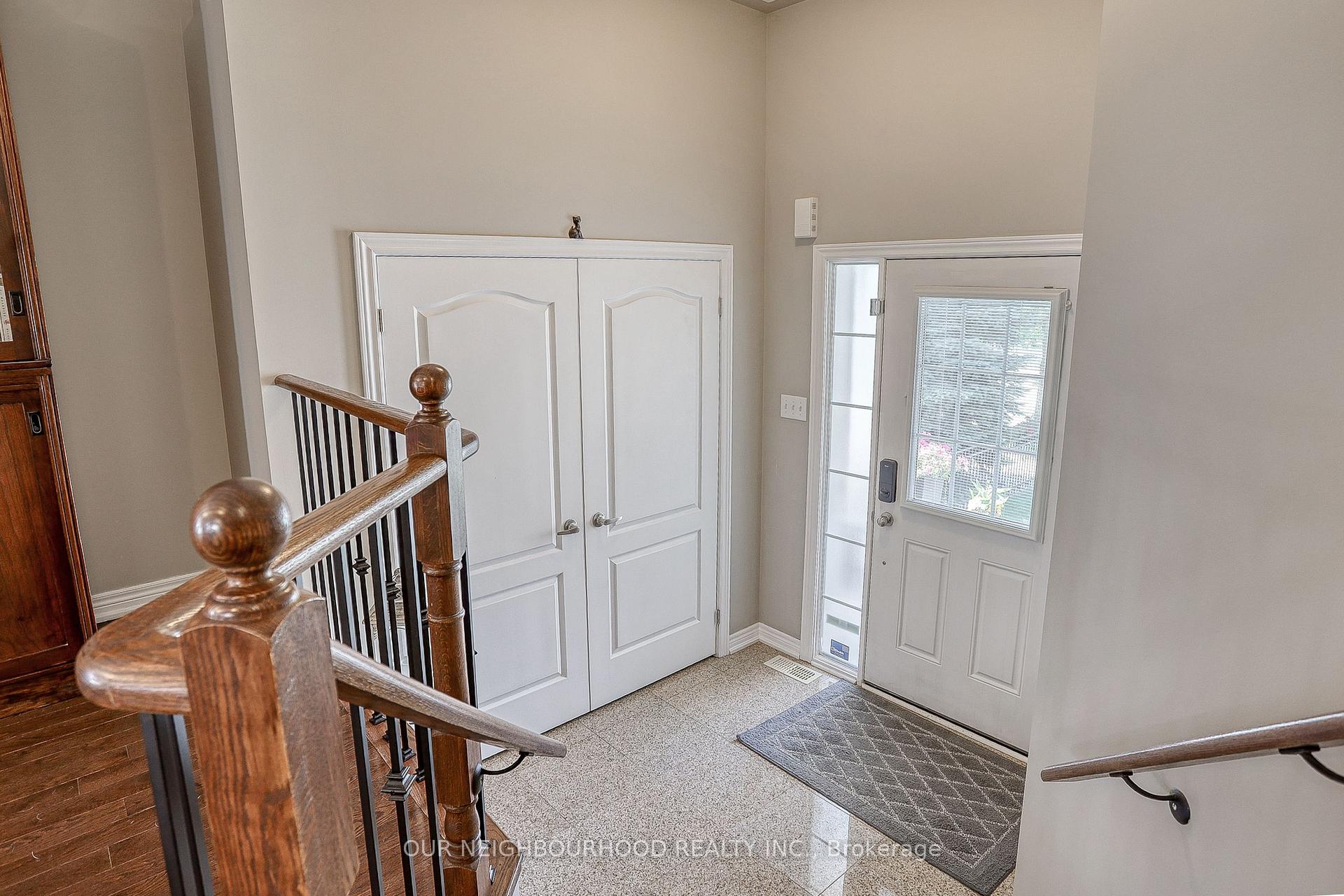 Photo 11 of 1152 Glenbourne Drive, Oshawa, Pinecrest — HOMEH