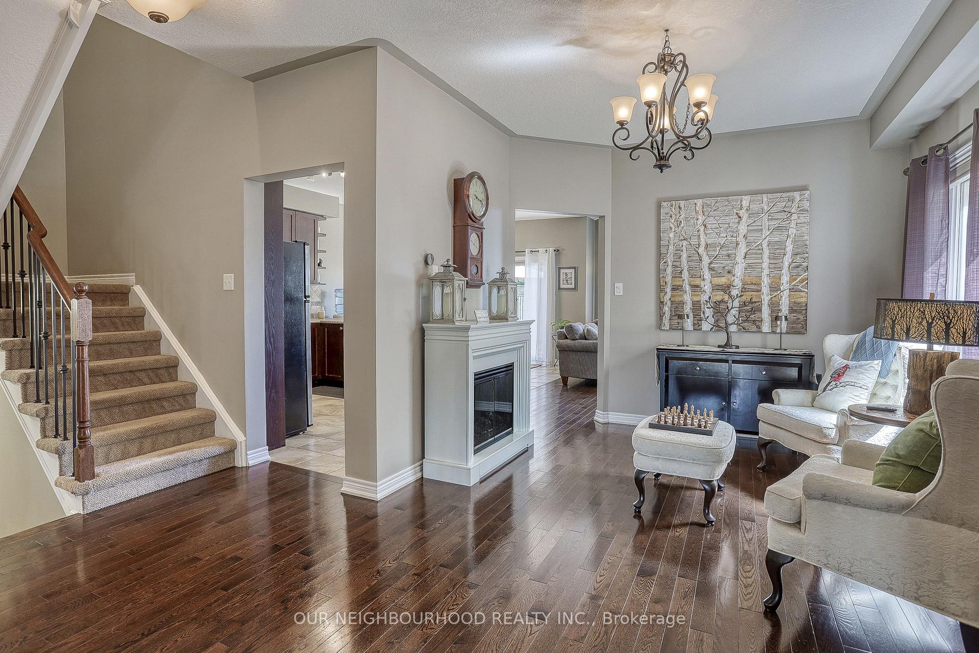 Photo 18 of 1152 Glenbourne Drive, Oshawa, Pinecrest — HOMEH