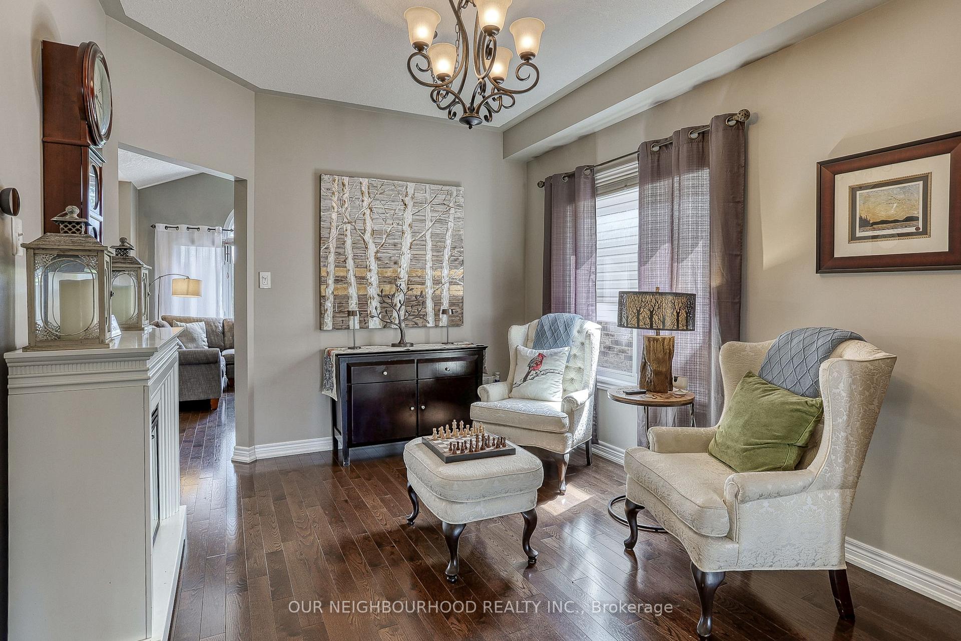 Photo 19 of 1152 Glenbourne Drive, Oshawa, Pinecrest — HOMEH