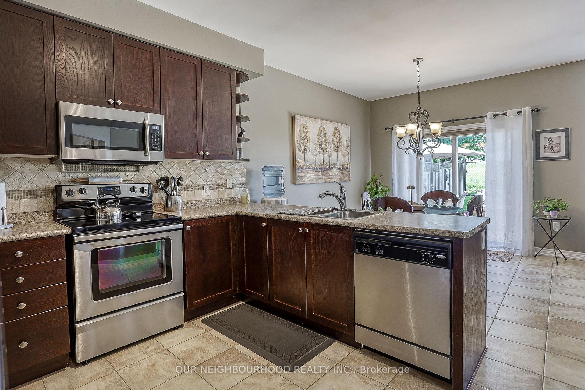 Photo 24 of 1152 Glenbourne Drive, Oshawa, Pinecrest — HOMEH