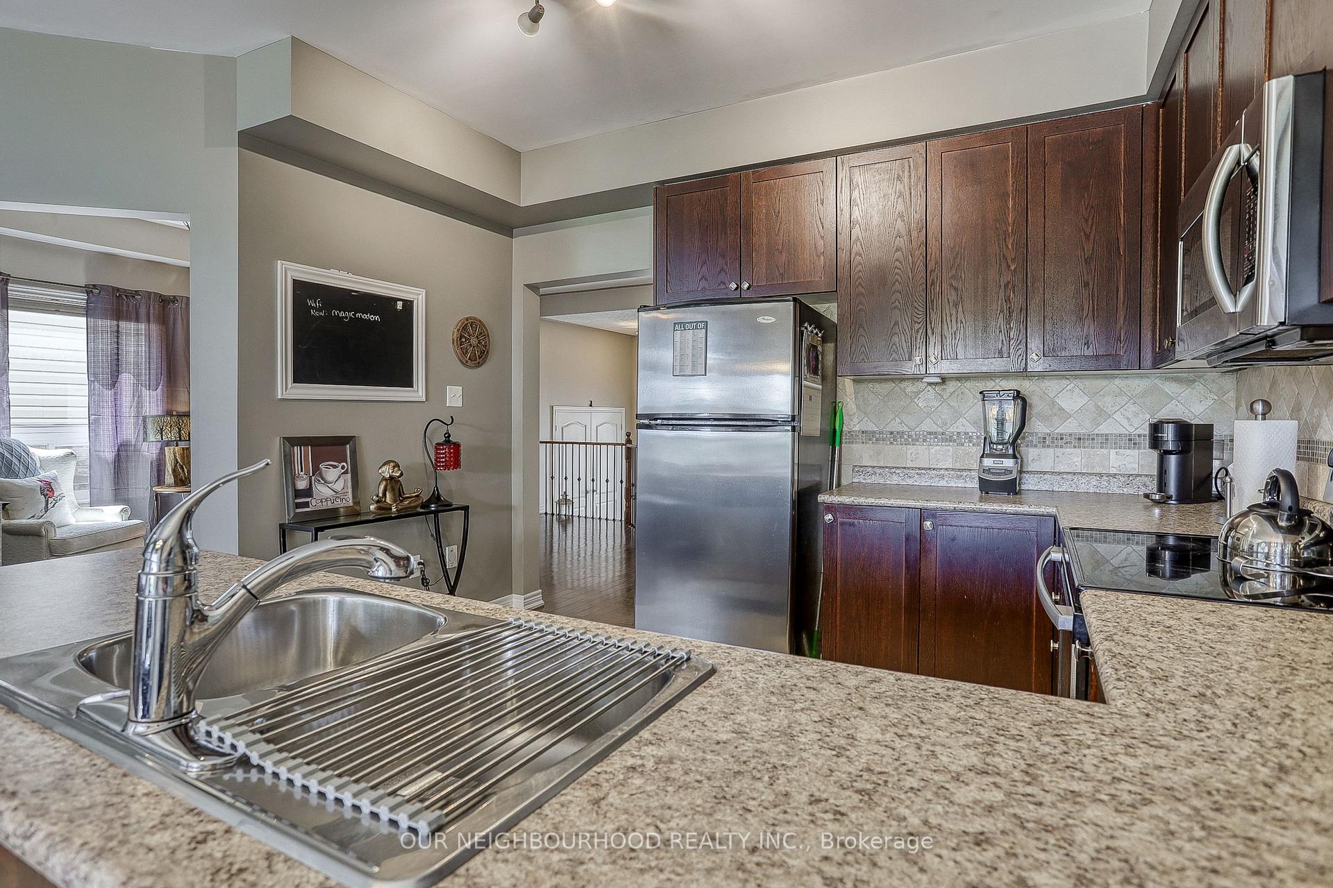 Photo 25 of 1152 Glenbourne Drive, Oshawa, Pinecrest — HOMEH