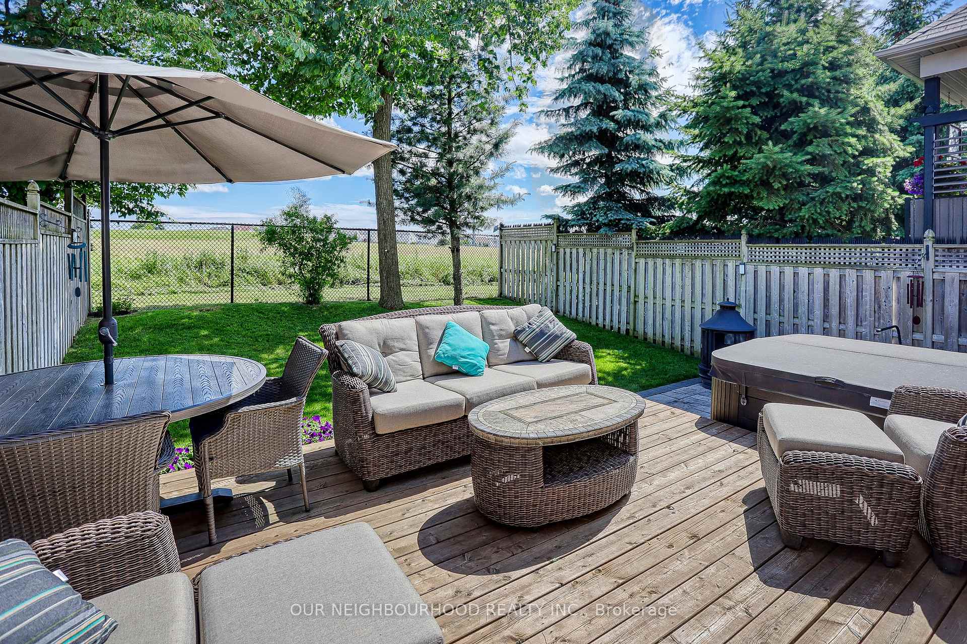 Photo 45 of 1152 Glenbourne Drive, Oshawa, Pinecrest — HOMEH