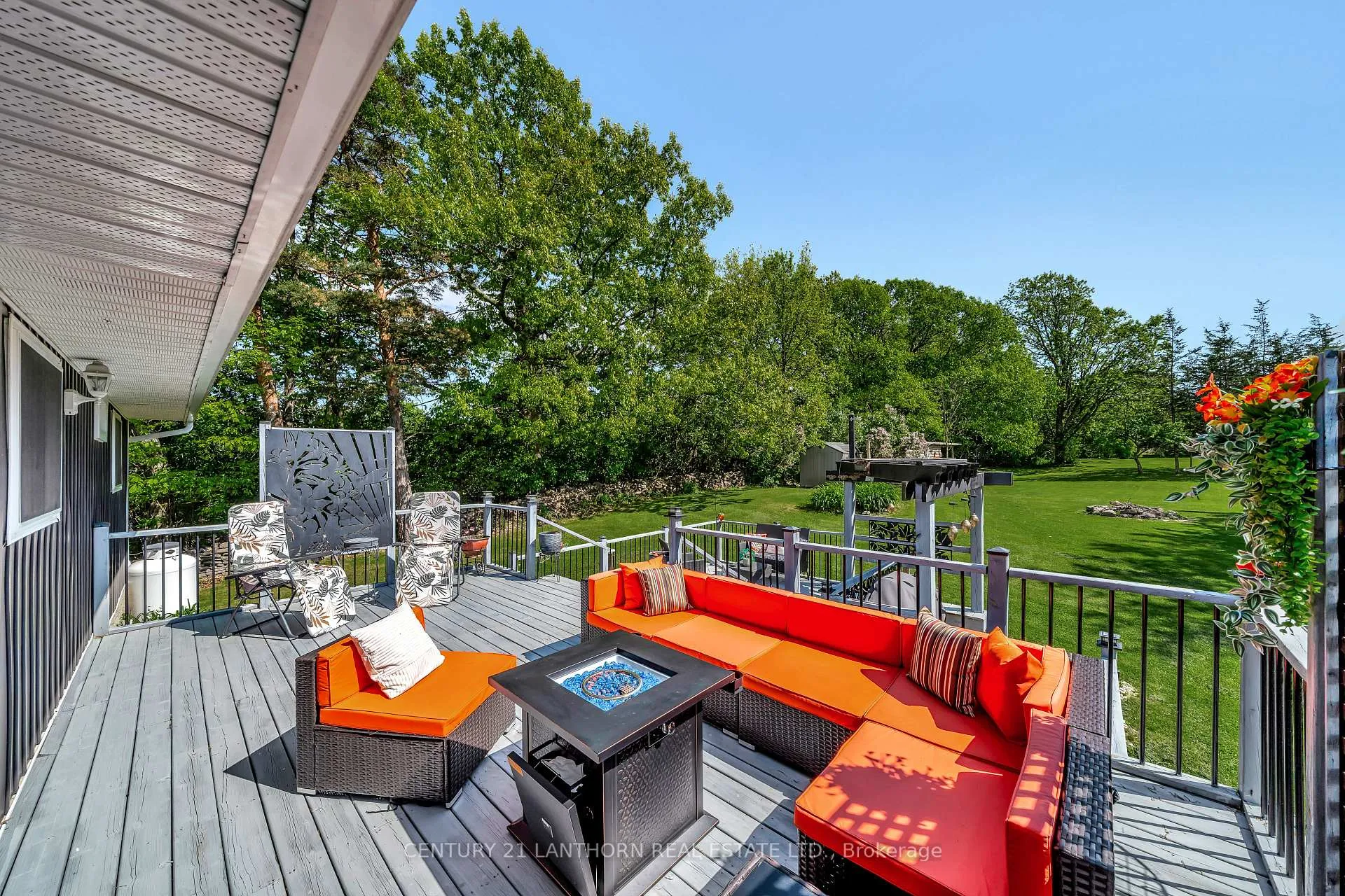 Photo 38 of 11807 Loyalist Parkway, Prince Edward County, Hallowell Ward — HOMEH