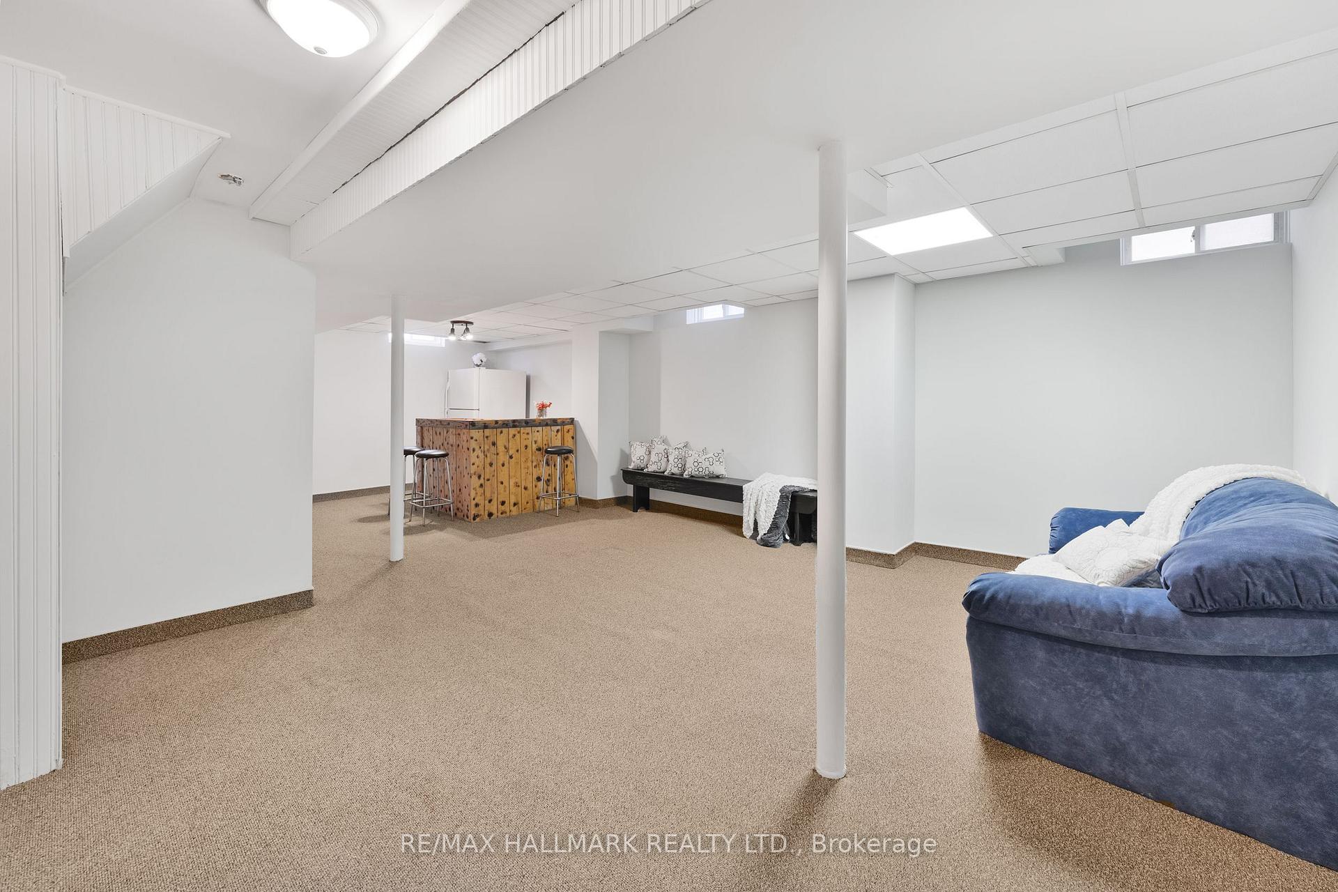 Photo 6 of 1844 Ashford Drive, Pickering, Village East — HOMEH