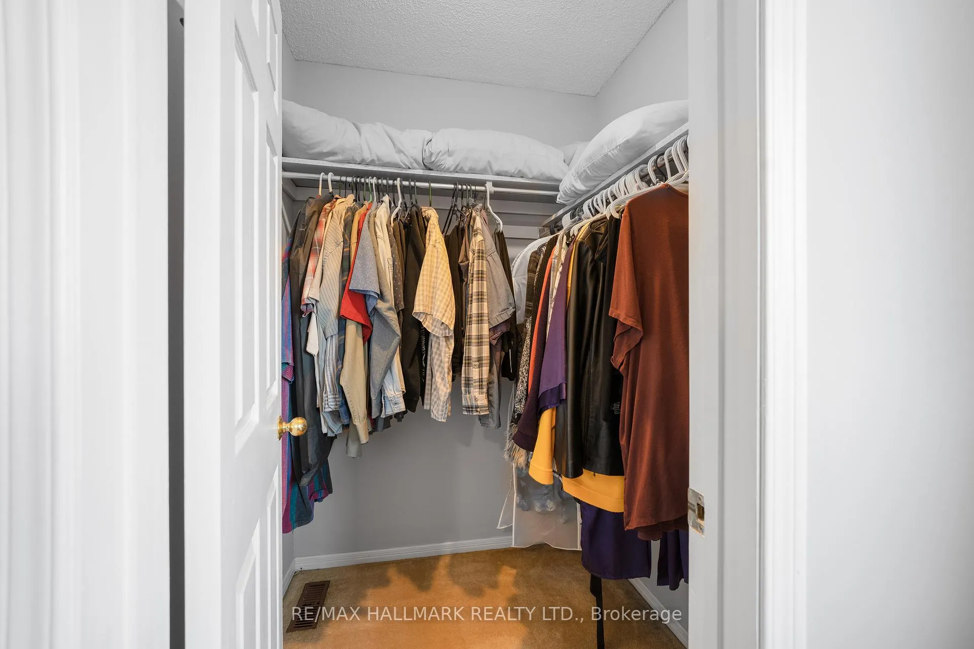 Photo 29 of 1844 Ashford Drive, Pickering, Village East — HOMEH