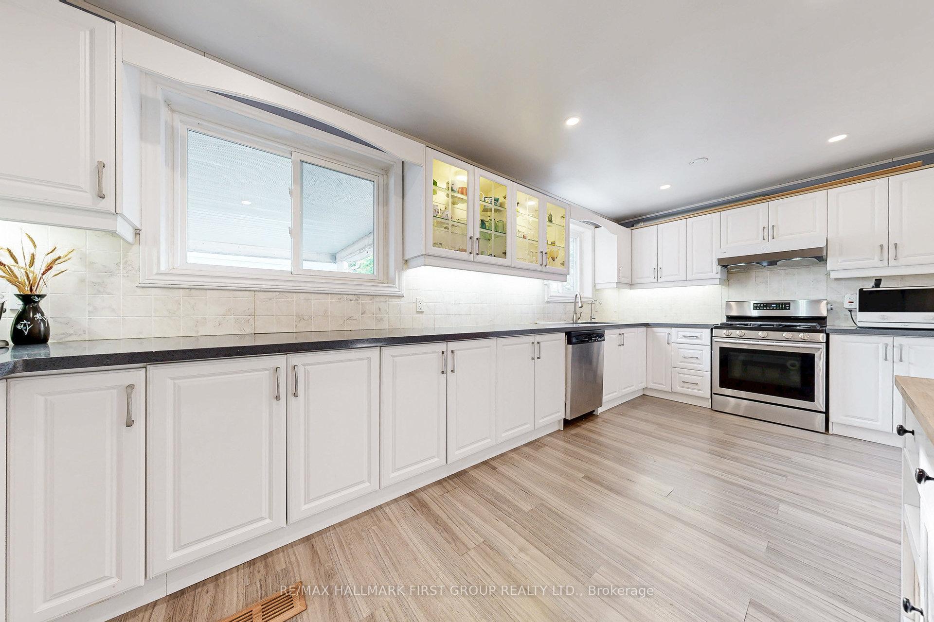 Photo 12 of 1397 Fordon Avenue, Pickering, Bay Ridges — HOMEH
