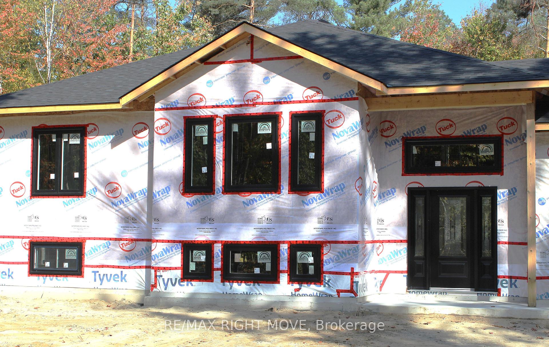 Photo 2 of 5791 Richwood Place E, Ramara, Rural Ramara — HOMEH