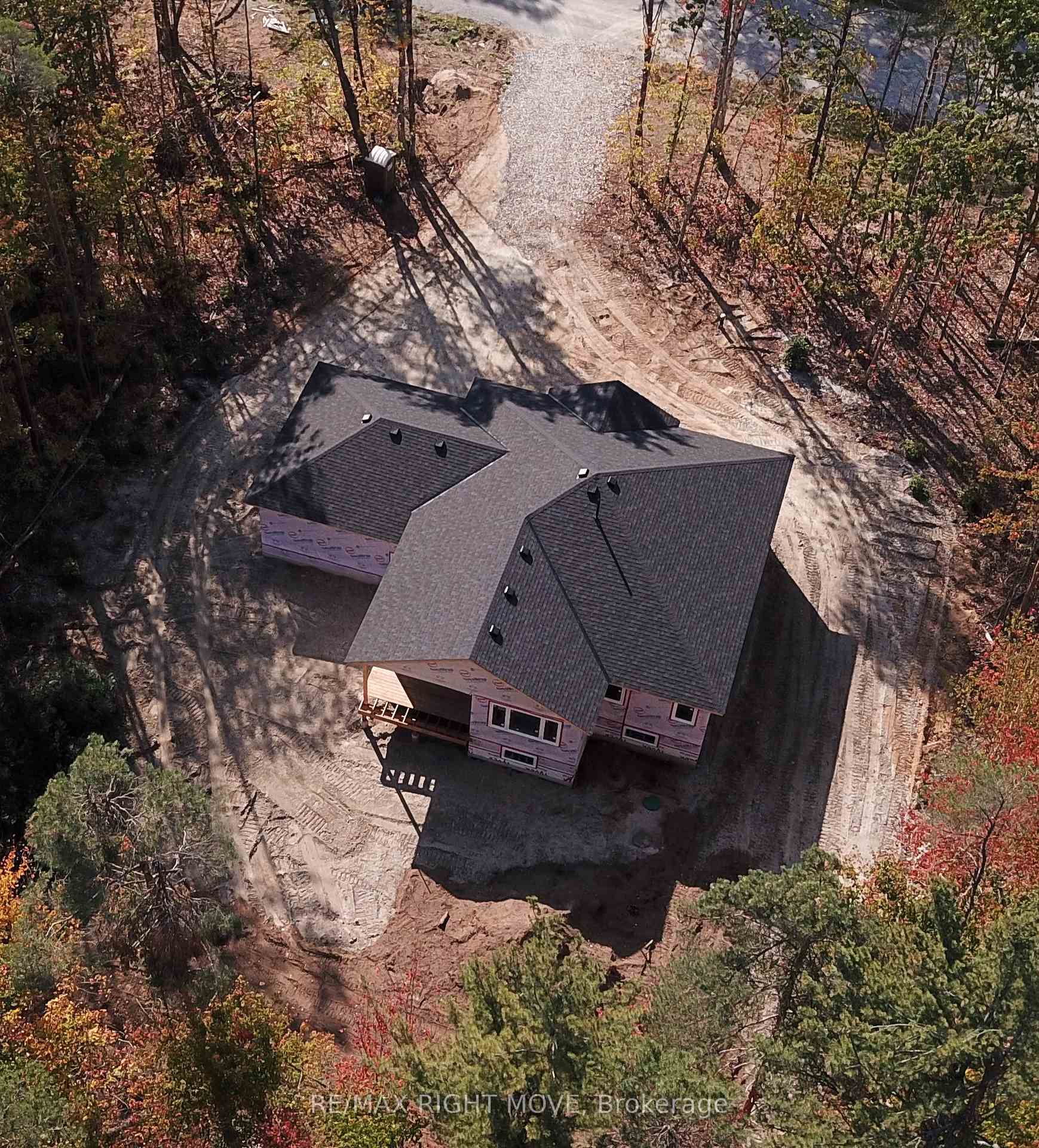 Photo 9 of 5791 Richwood Place E, Ramara, Rural Ramara — HOMEH