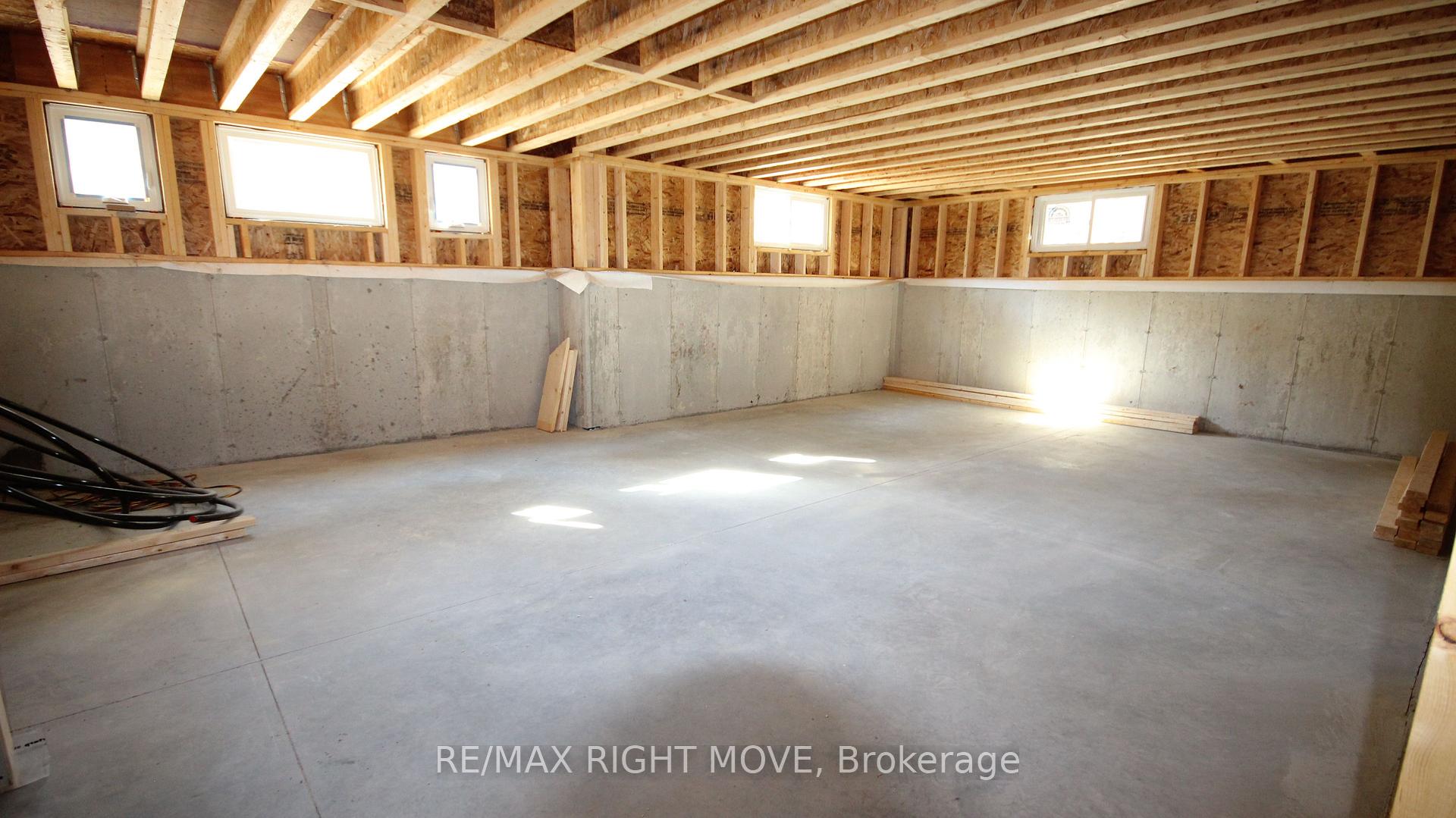 Photo 24 of 5791 Richwood Place E, Ramara, Rural Ramara — HOMEH