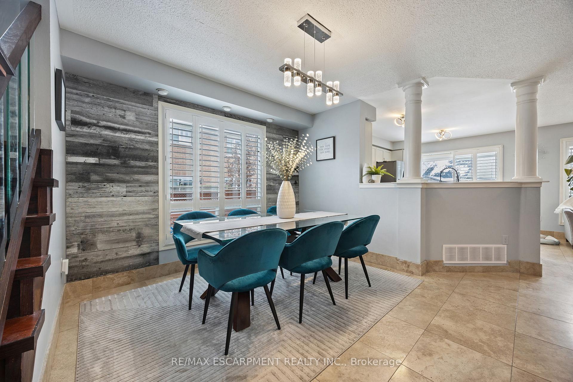 Photo 4 of 412 Baverstock Crescent, Milton, Clarke — HOMEH