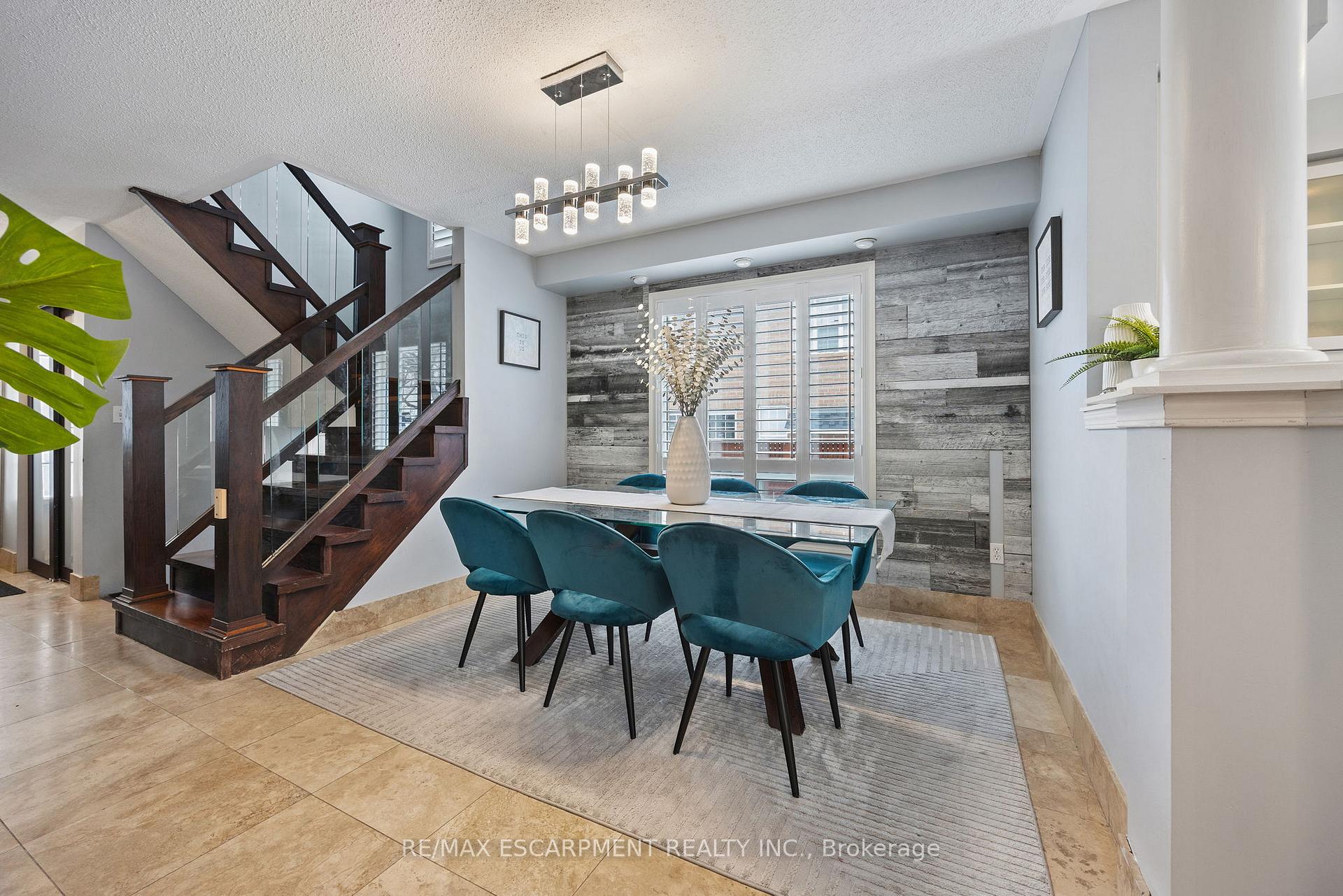 Photo 5 of 412 Baverstock Crescent, Milton, Clarke — HOMEH