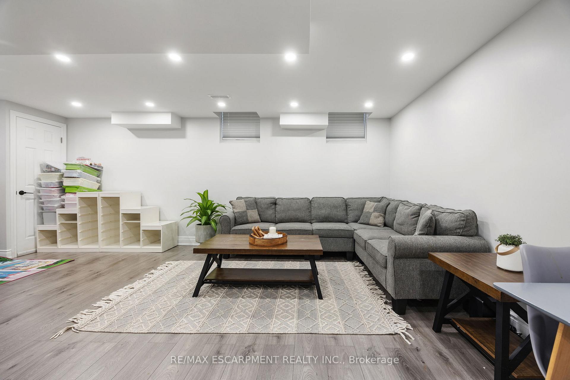 Photo 25 of 412 Baverstock Crescent, Milton, Clarke — HOMEH
