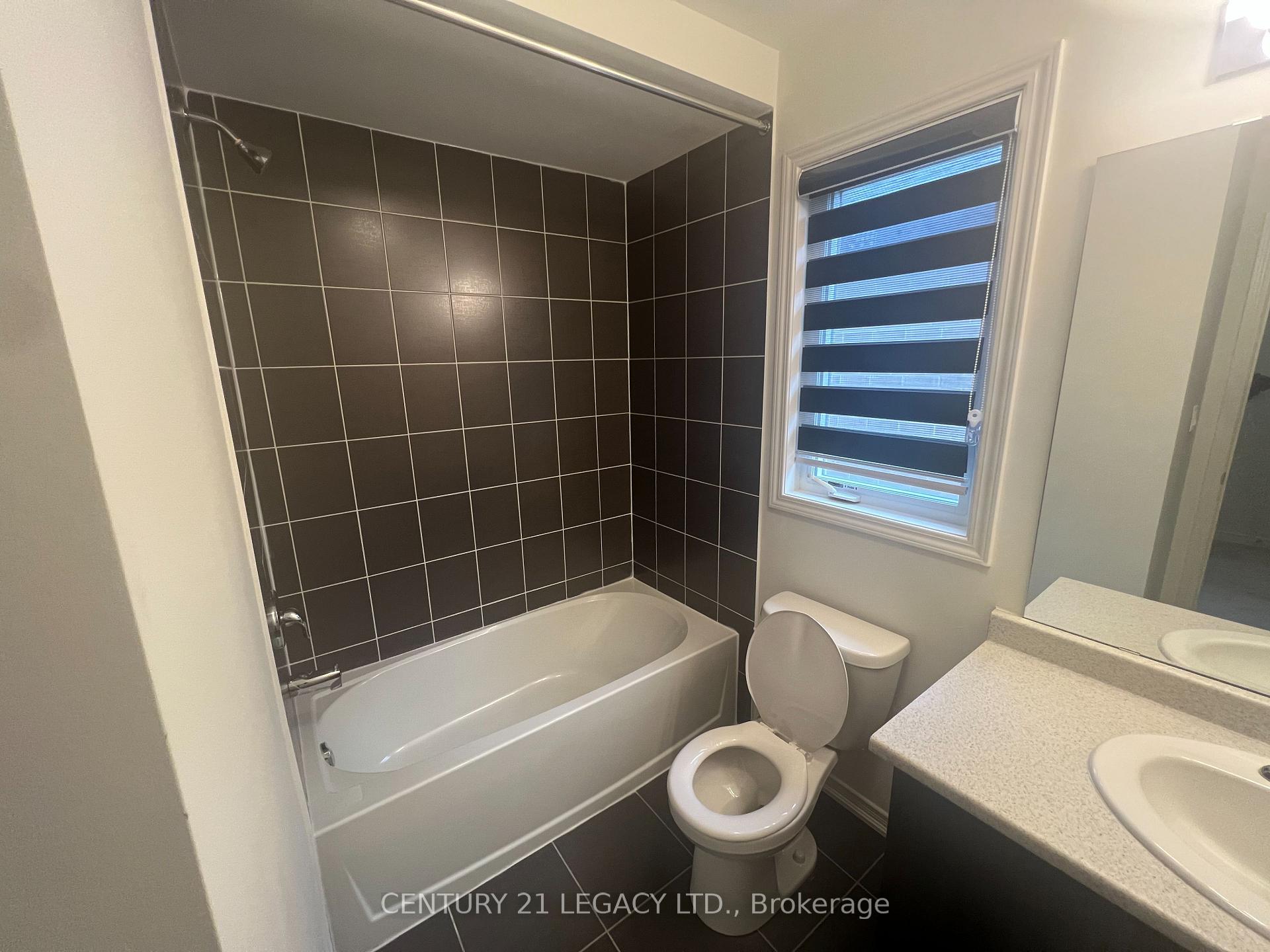 Photo 9 of 1419 Coral Springs Path, Oshawa, Taunton — HOMEH