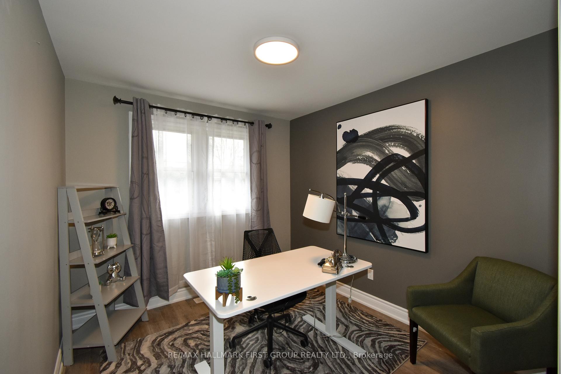 Photo 16 of Unit Upper, 905 Hilliard Street, Peterborough, Northcrest Ward 5 — HOMEH