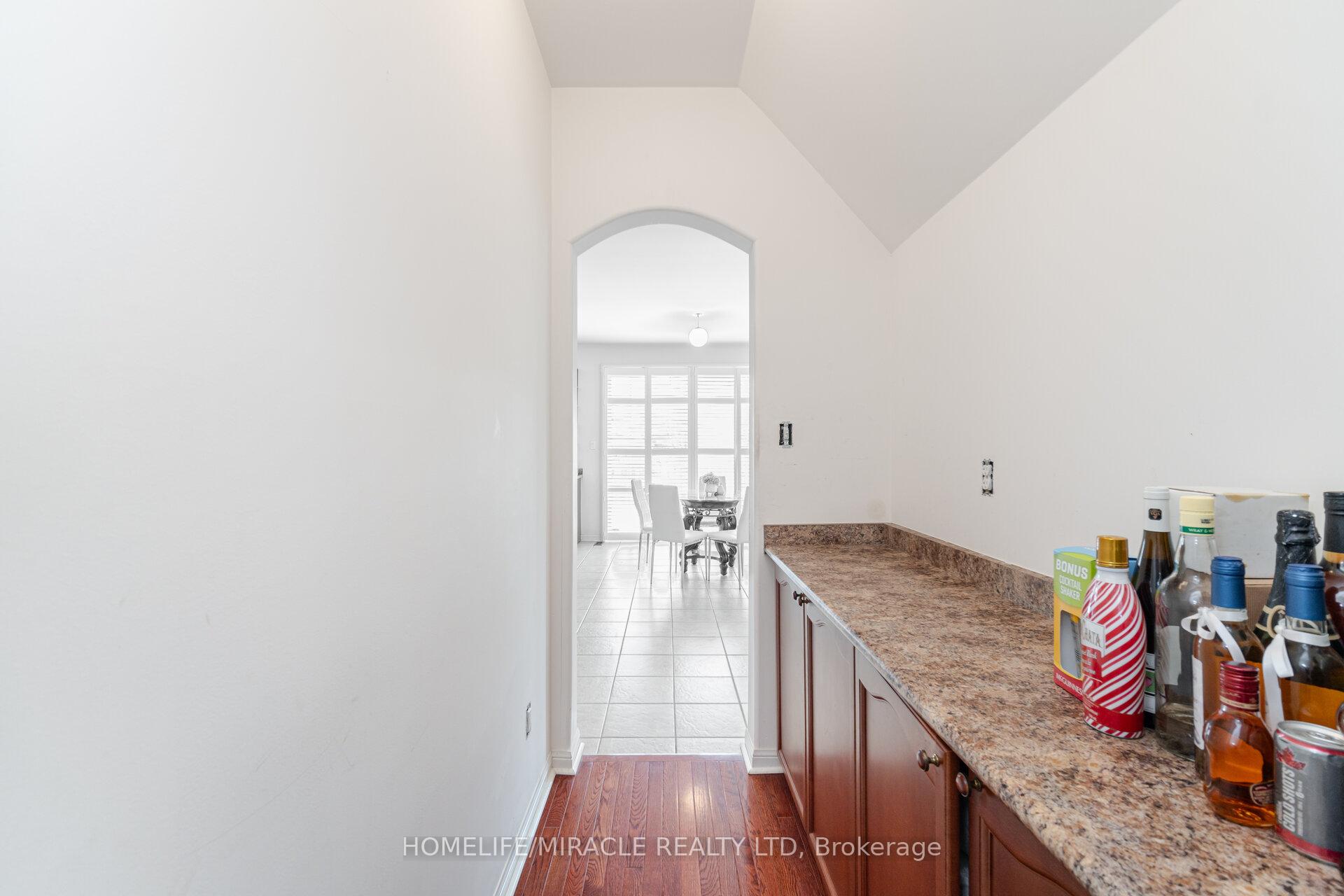Photo 19 of 1000 Fourth Line, Milton, Beaty — HOMEH