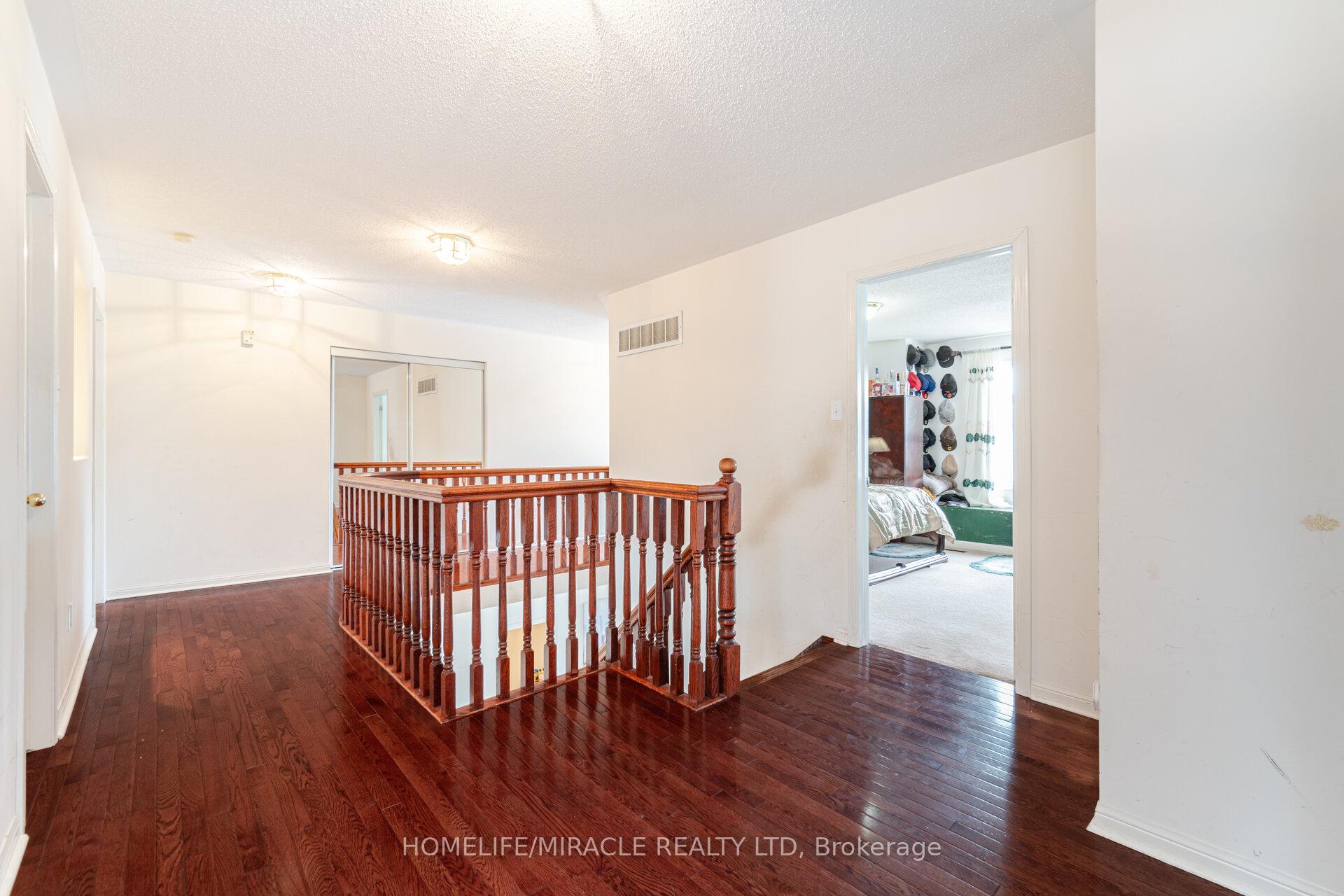 Photo 23 of 1000 Fourth Line, Milton, Beaty — HOMEH