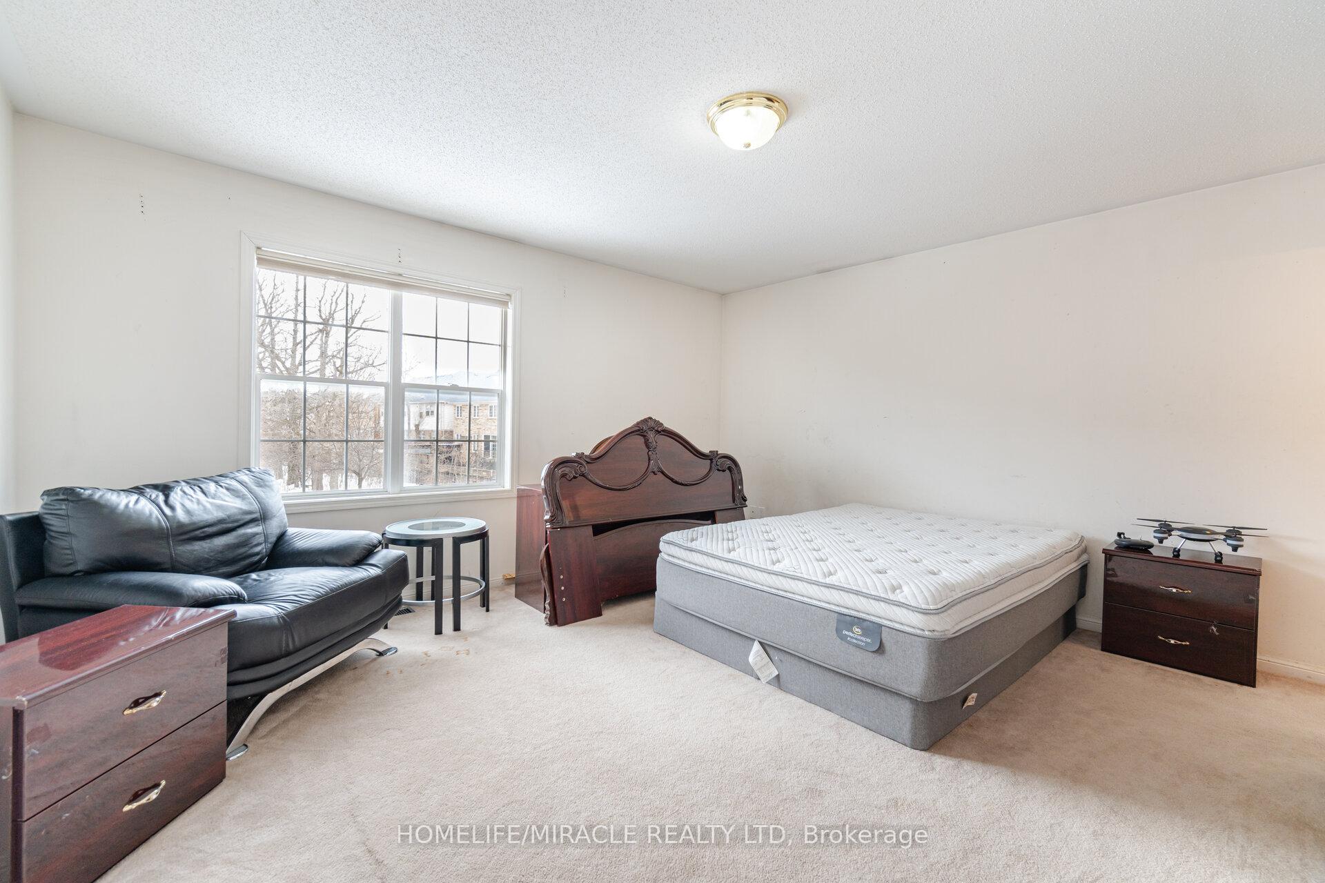 Photo 38 of 1000 Fourth Line, Milton, Beaty — HOMEH