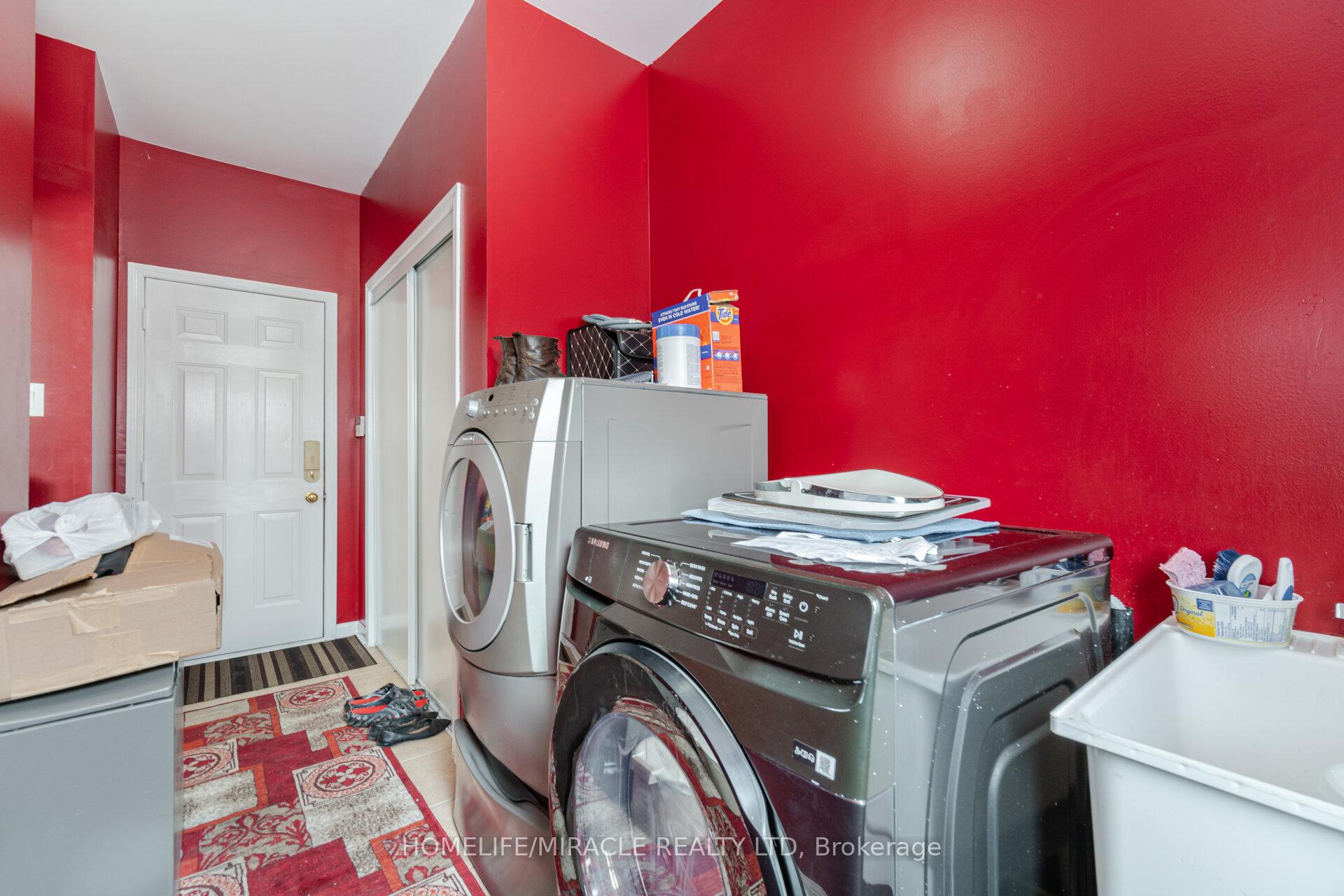 Photo 39 of 1000 Fourth Line, Milton, Beaty — HOMEH